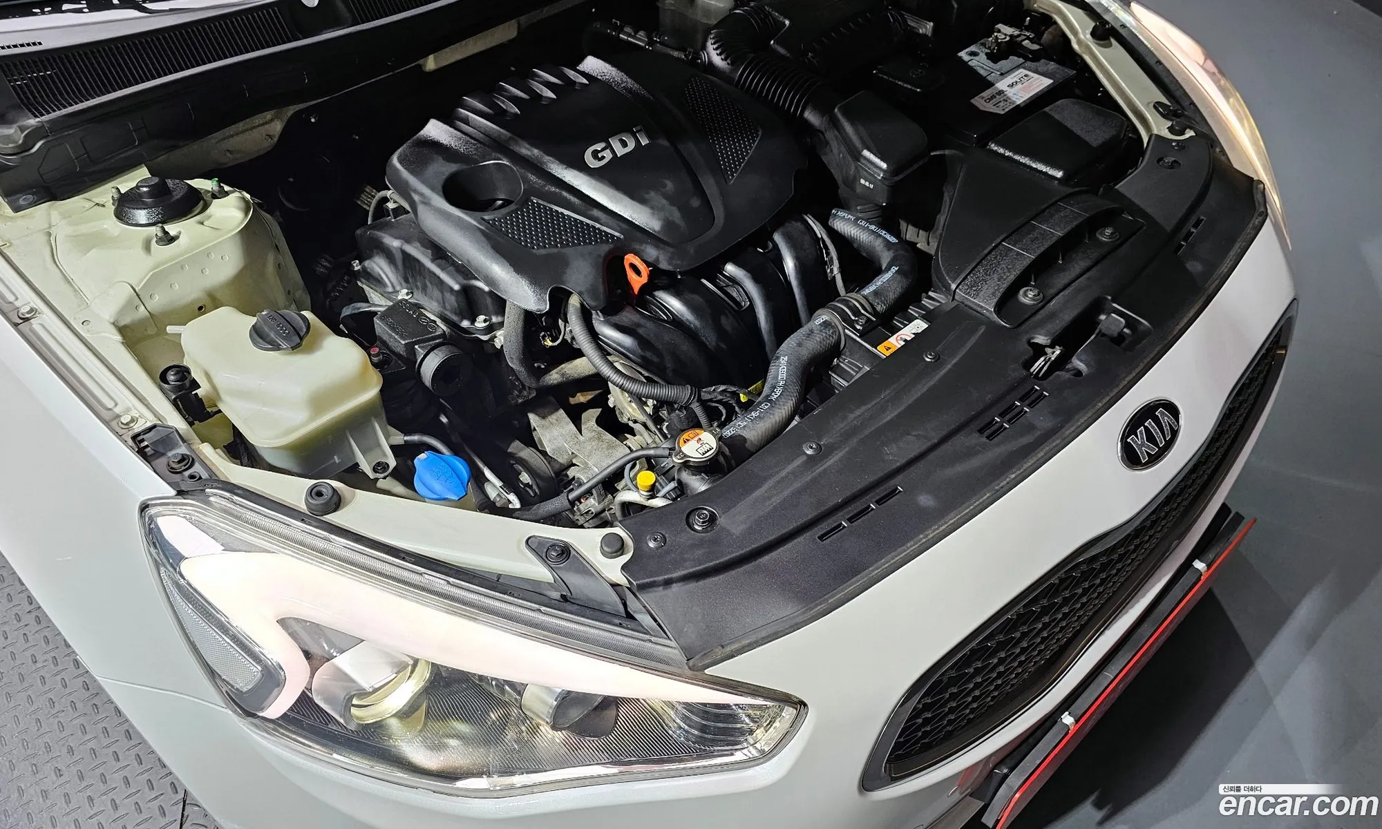 Kia K7 2015 — 18