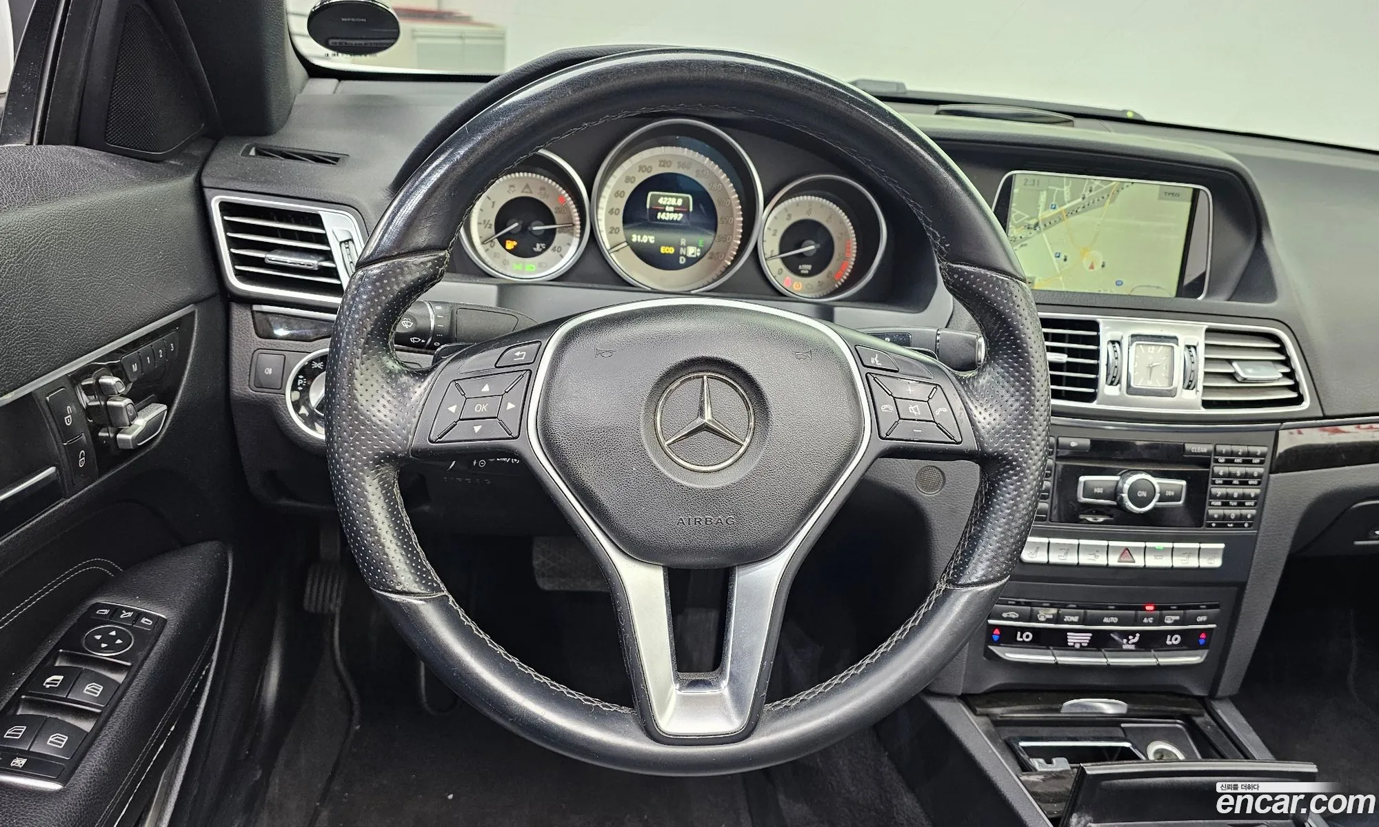 Mercedes-Benz E-Class W212 2014 WDDKK3EF6EF262293 — 12