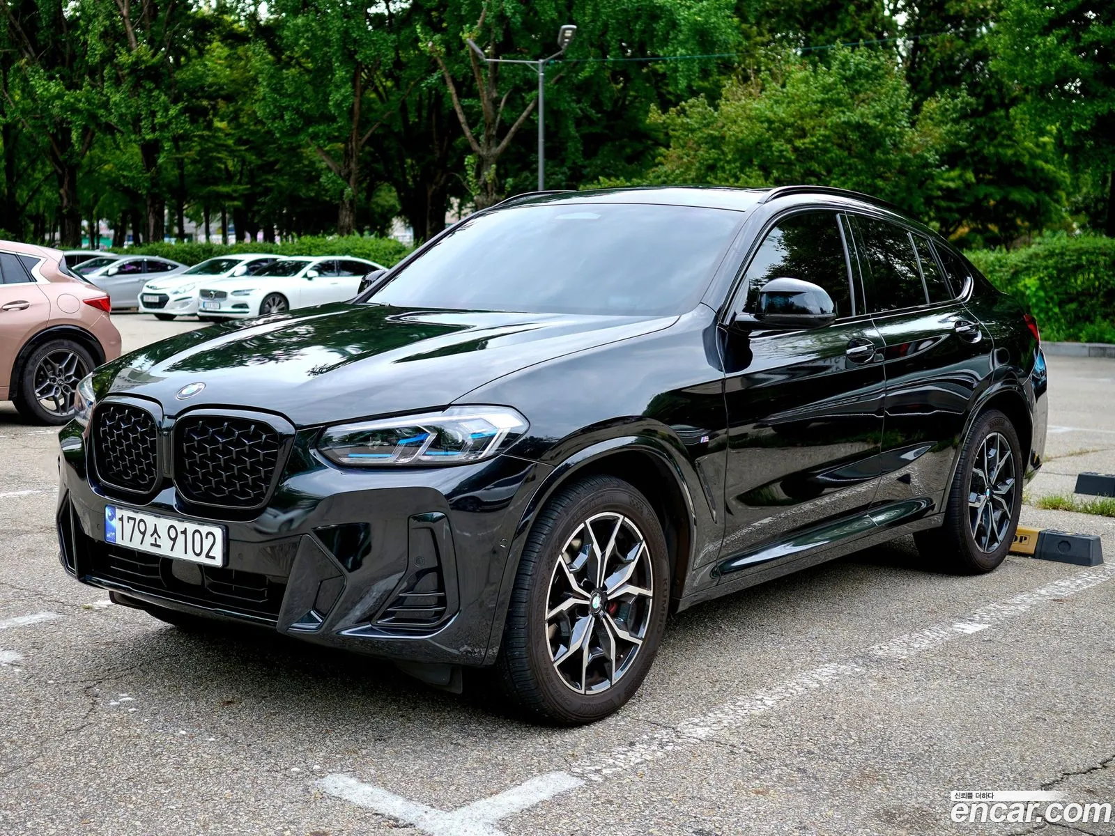 BMW X4 2023 — 18