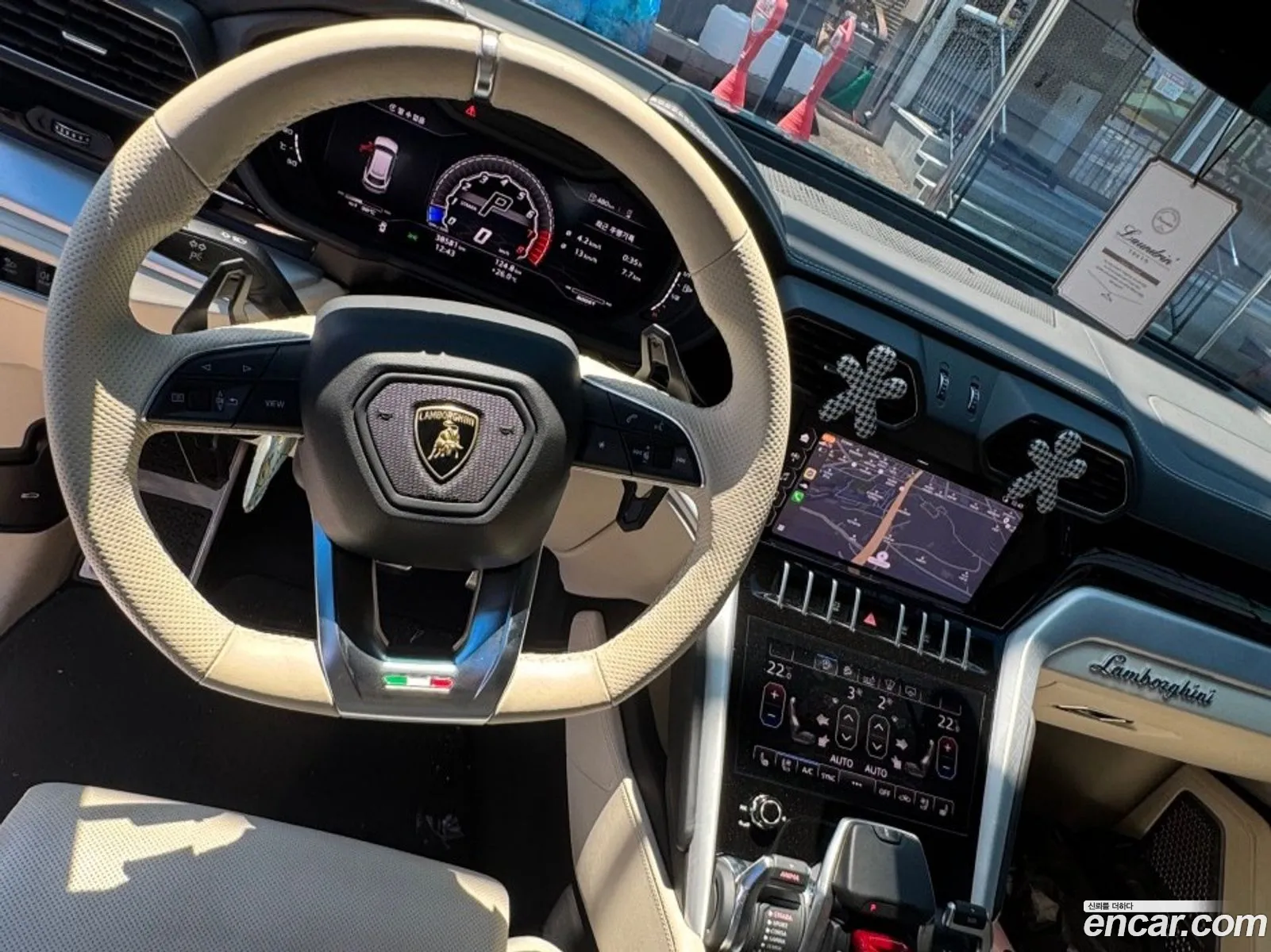 Lamborghini Urus 2020 — 3