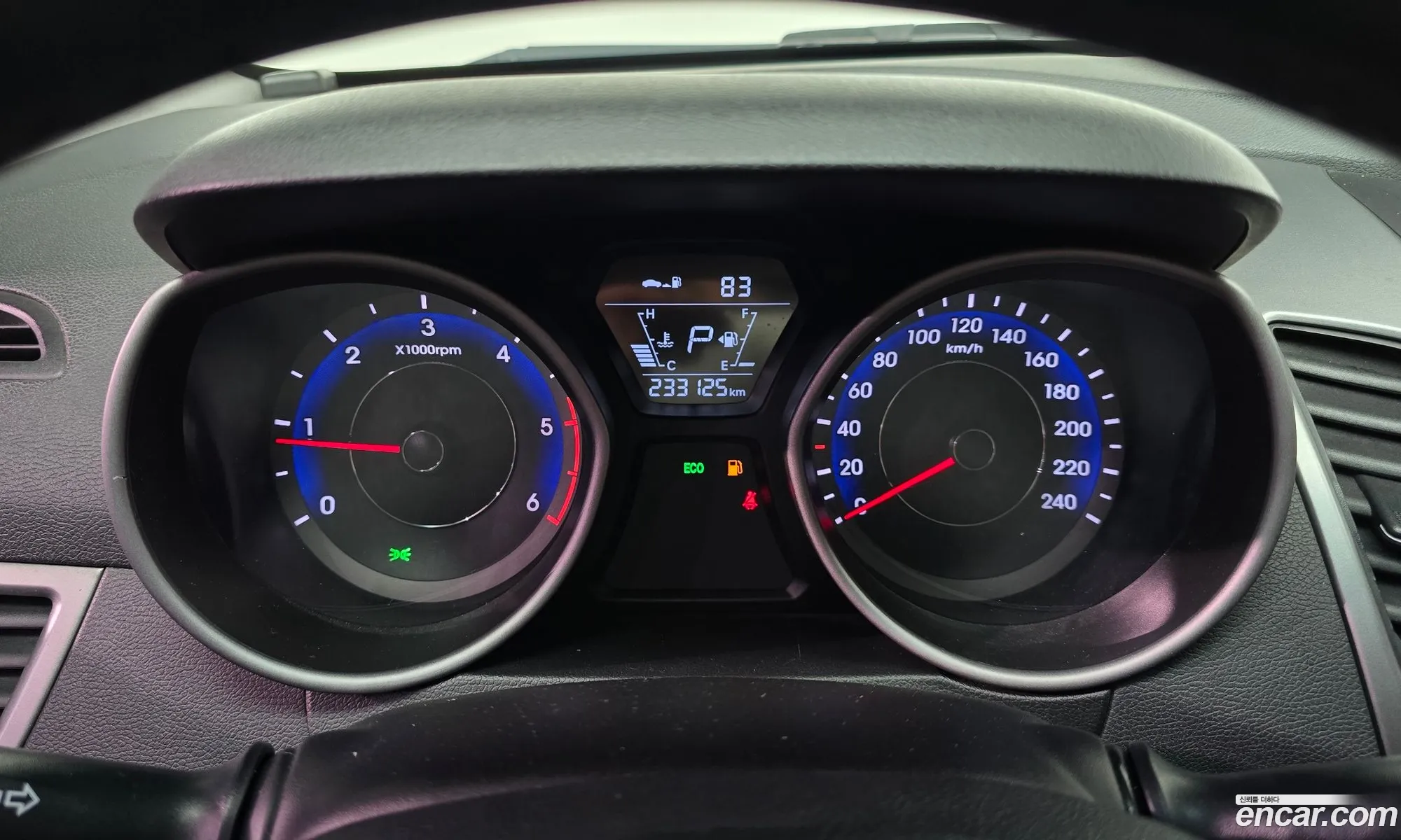 Hyundai Elantra 2015 — 3