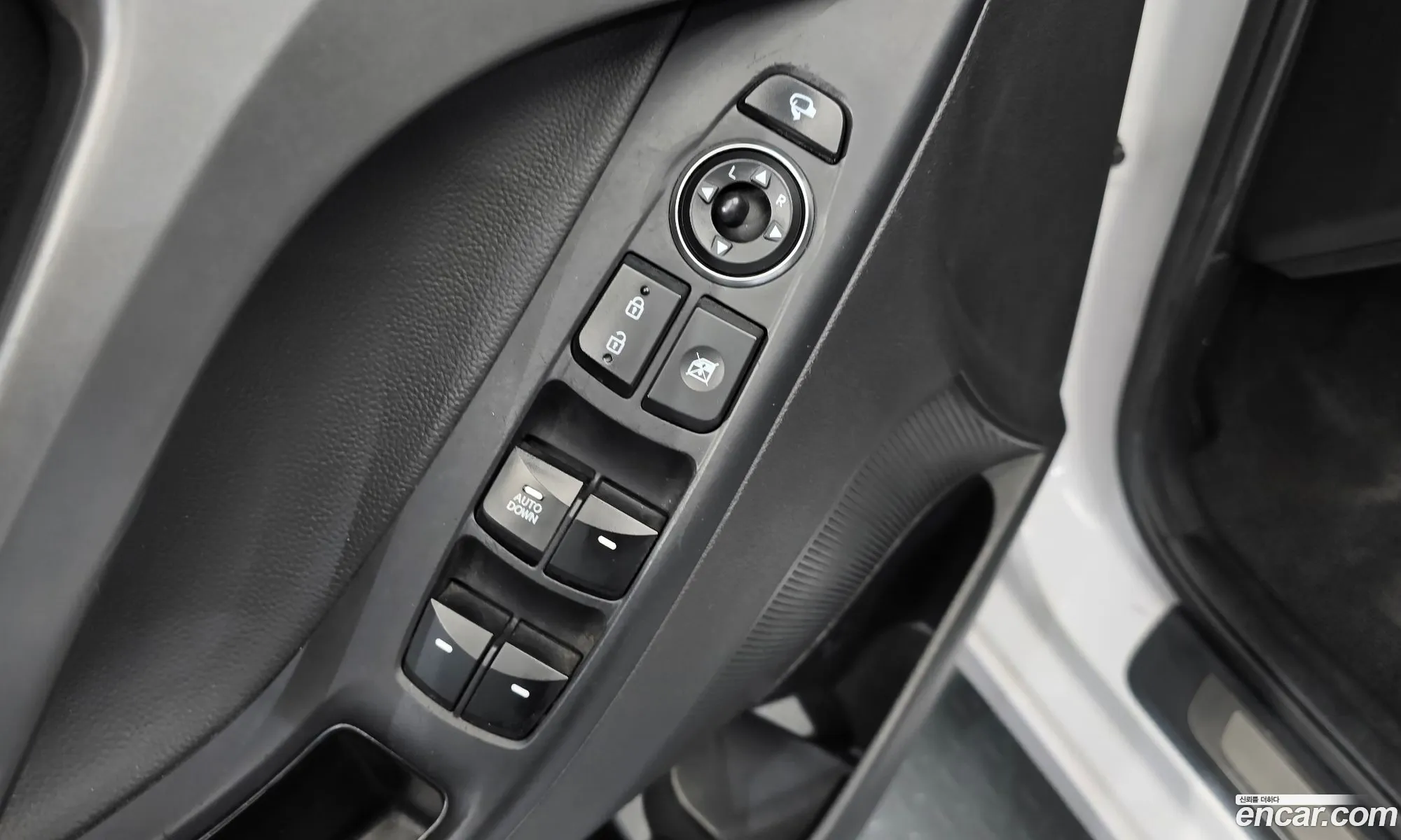 Hyundai Elantra 2015 — 18