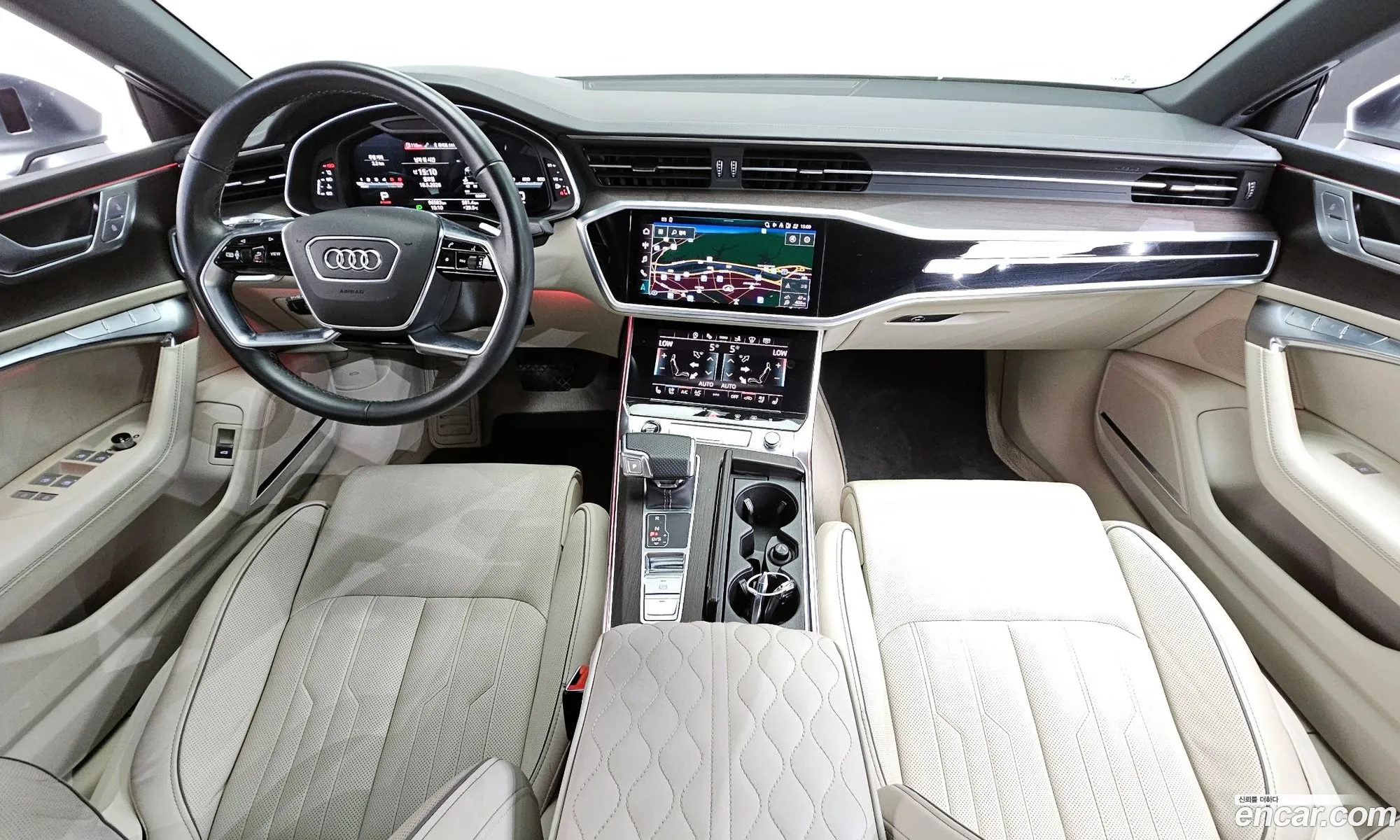 Audi A7 2022 WAUZZZF23NN021684 — 7