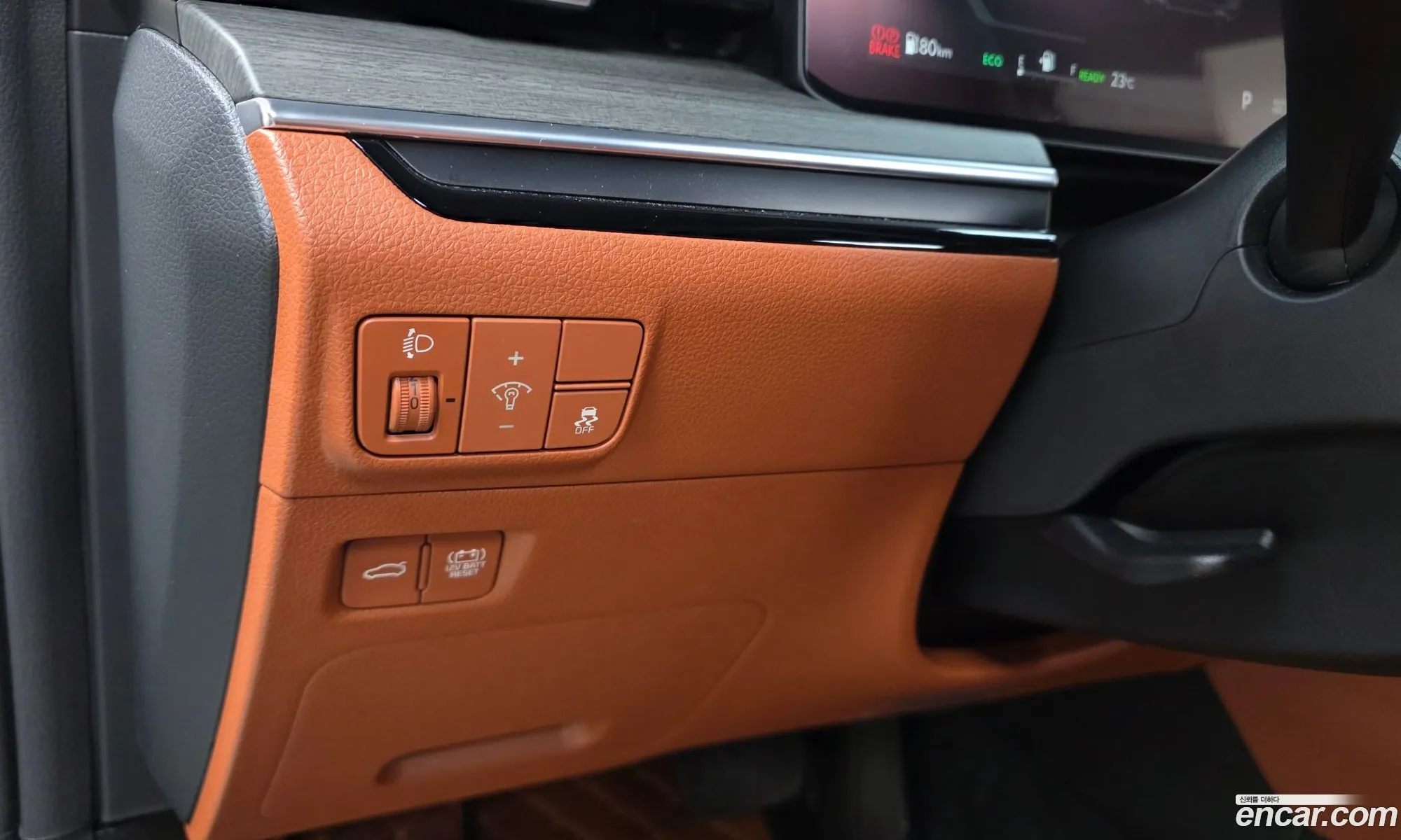 Kia K5 Hybrid 2024 — 24