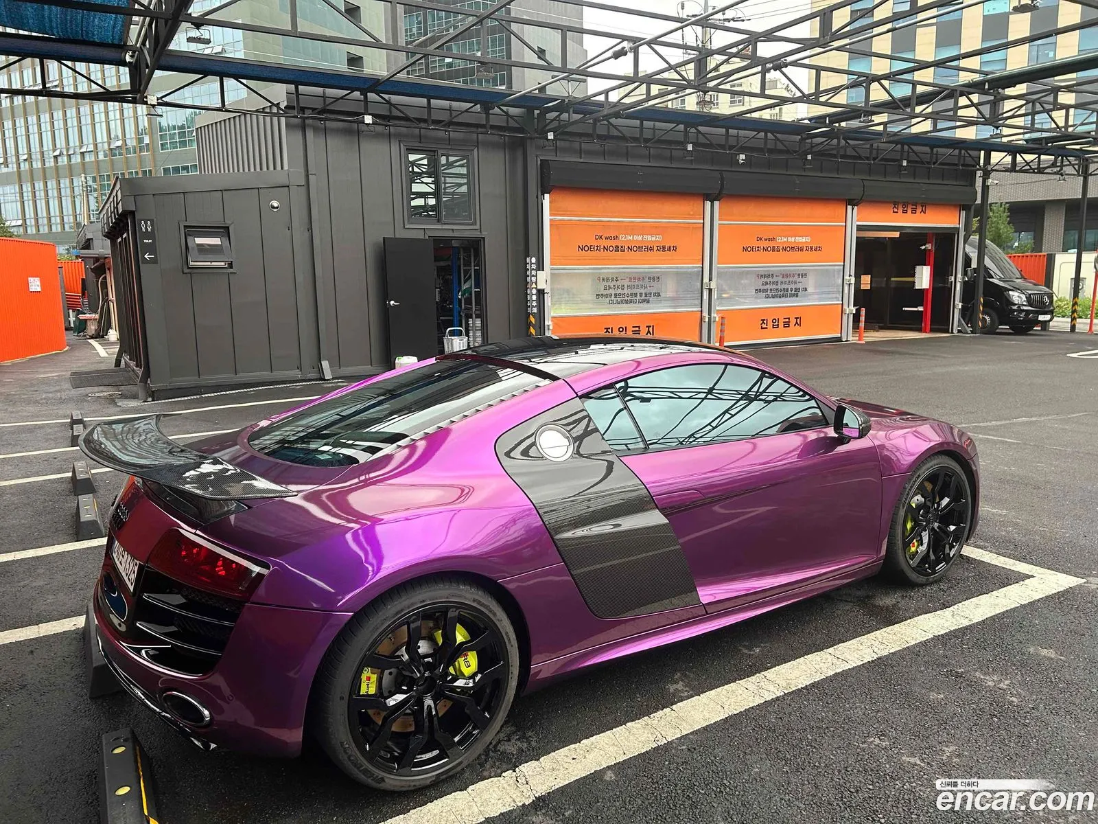 Audi R8 2010 — 2