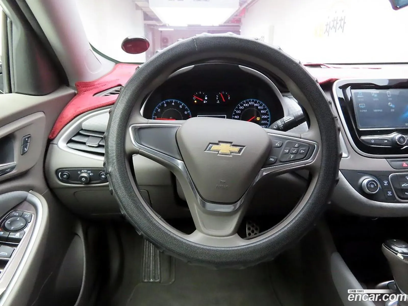 Chevrolet (GM Daewoo) Malibu 2016 — 10