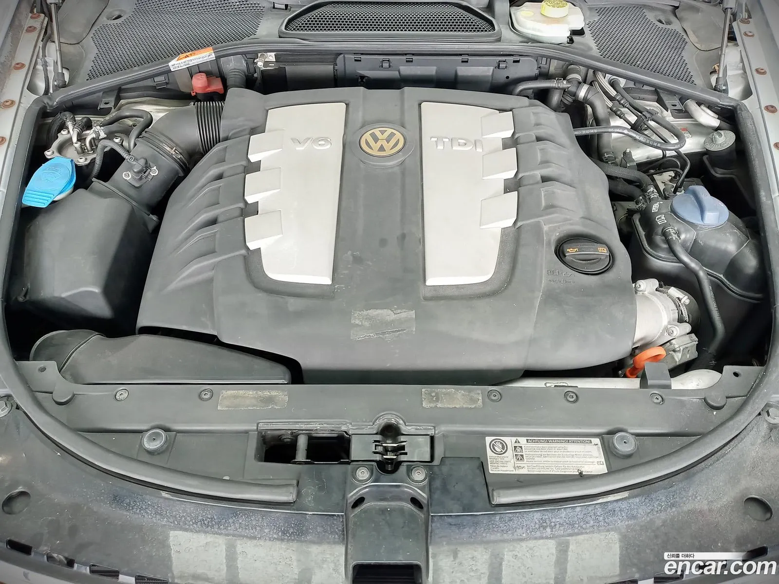 Volkswagen Phaeton 2010 — 16