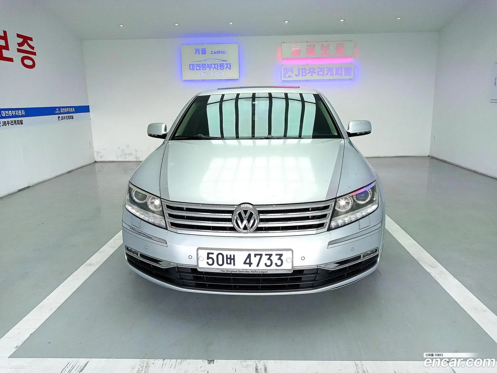 Volkswagen Phaeton 2010 — 18