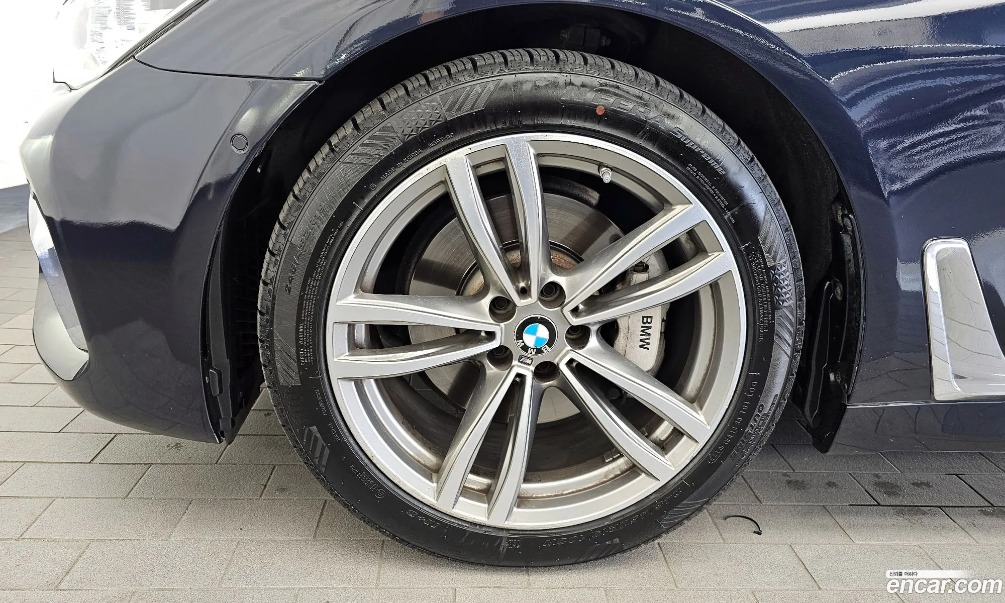 BMW 7 Series 2018 — 16