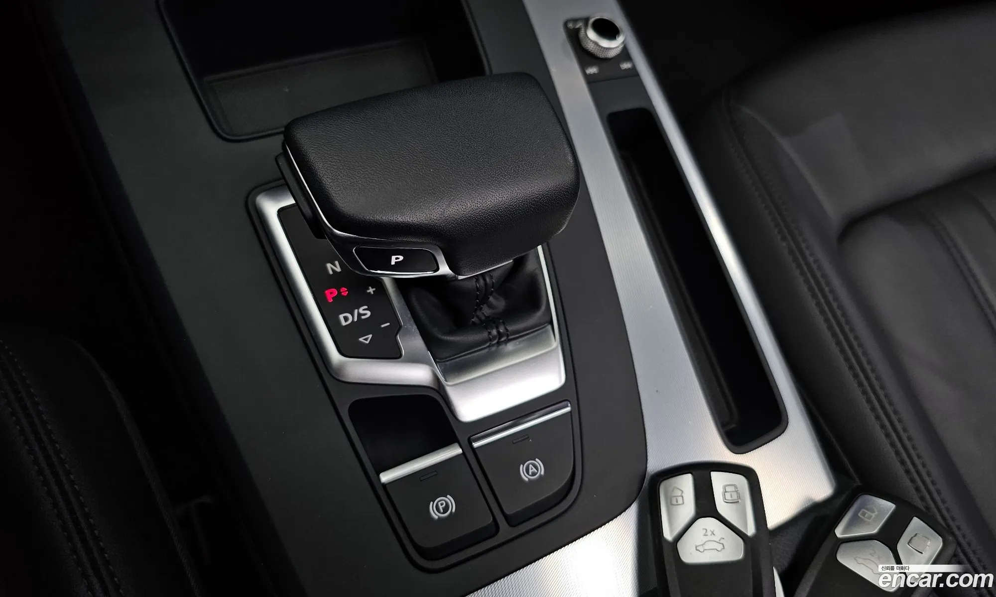 Audi Q5 2023 WAUZZZFY0P2117443 — 26
