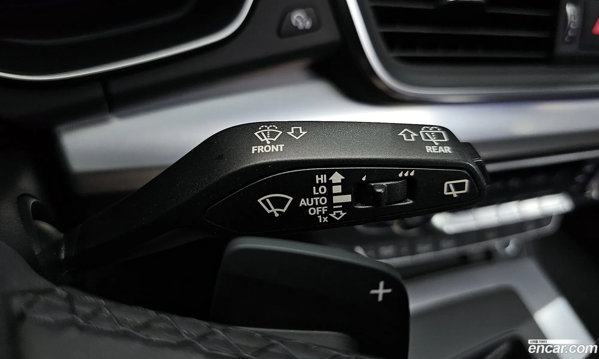 Audi Q5 2023 WAUZZZFY0P2117443 — 32