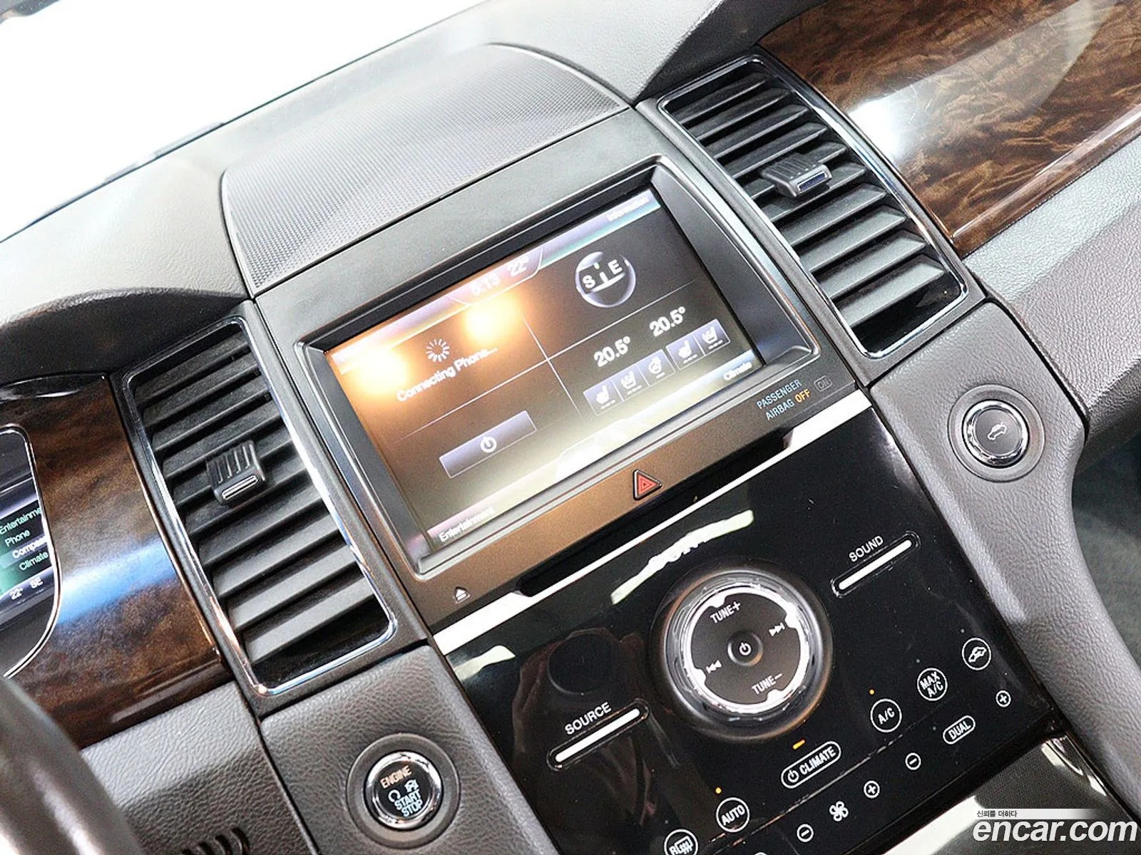 Ford Taurus 2013 — 10