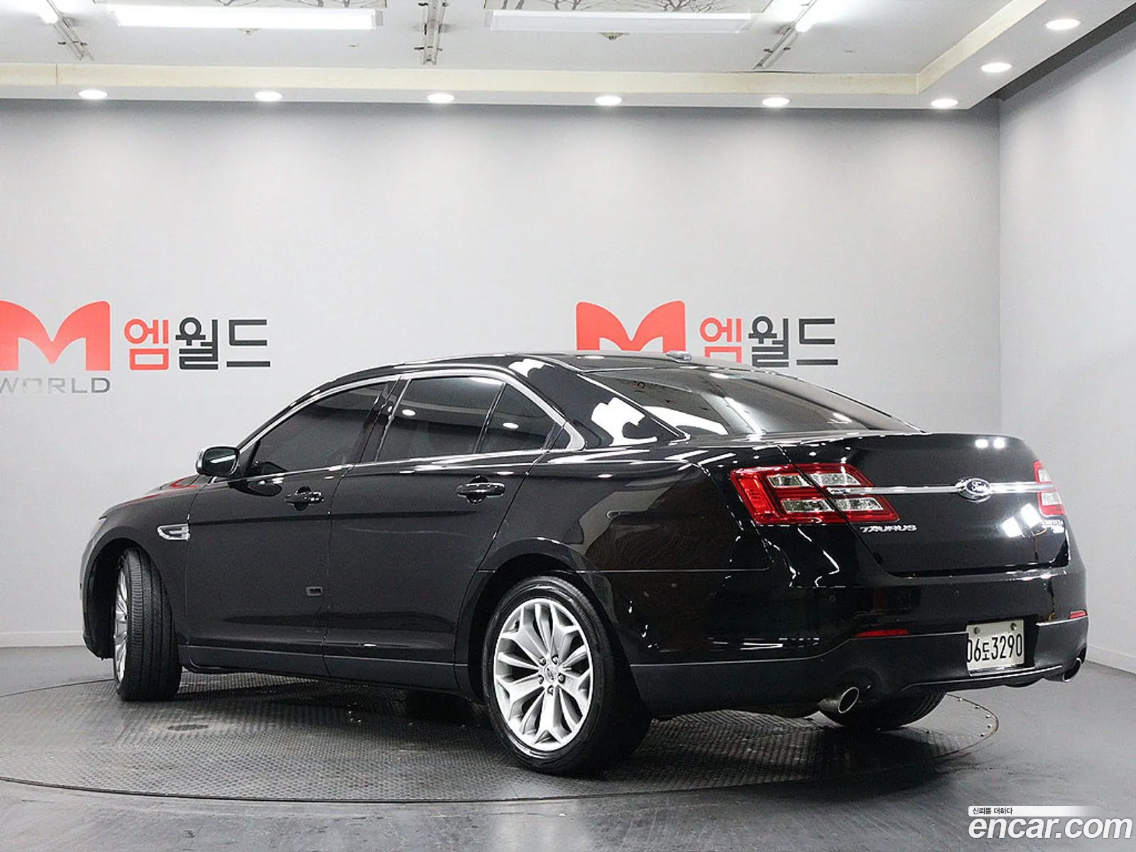 Ford Taurus 2016 — 13