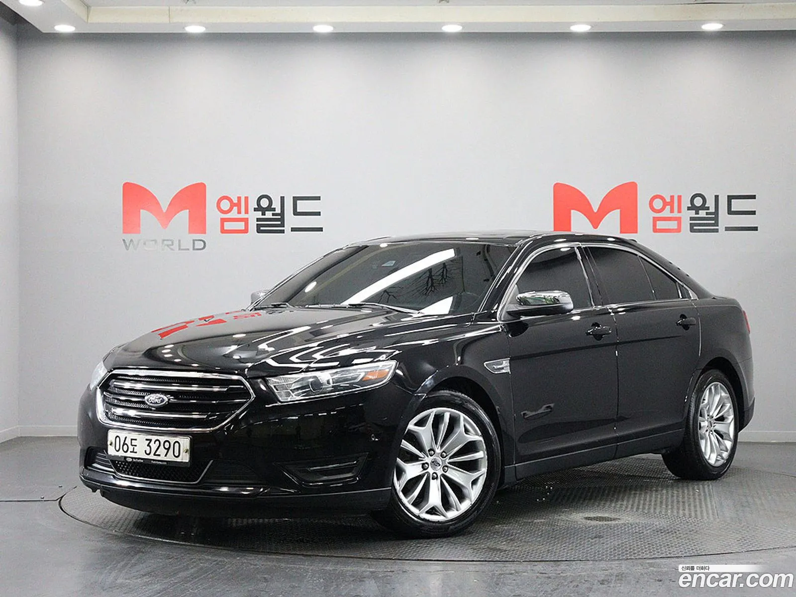 Ford Taurus 2016 — 16