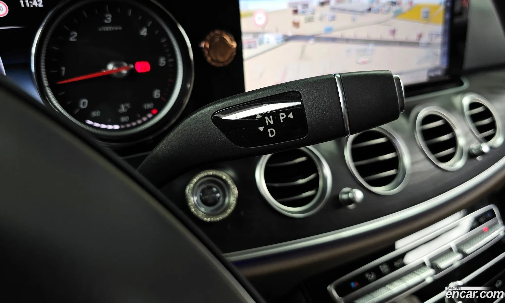 Mercedes-Benz E-Class W213 2016 WDDZF0EB4HA030825 — 7