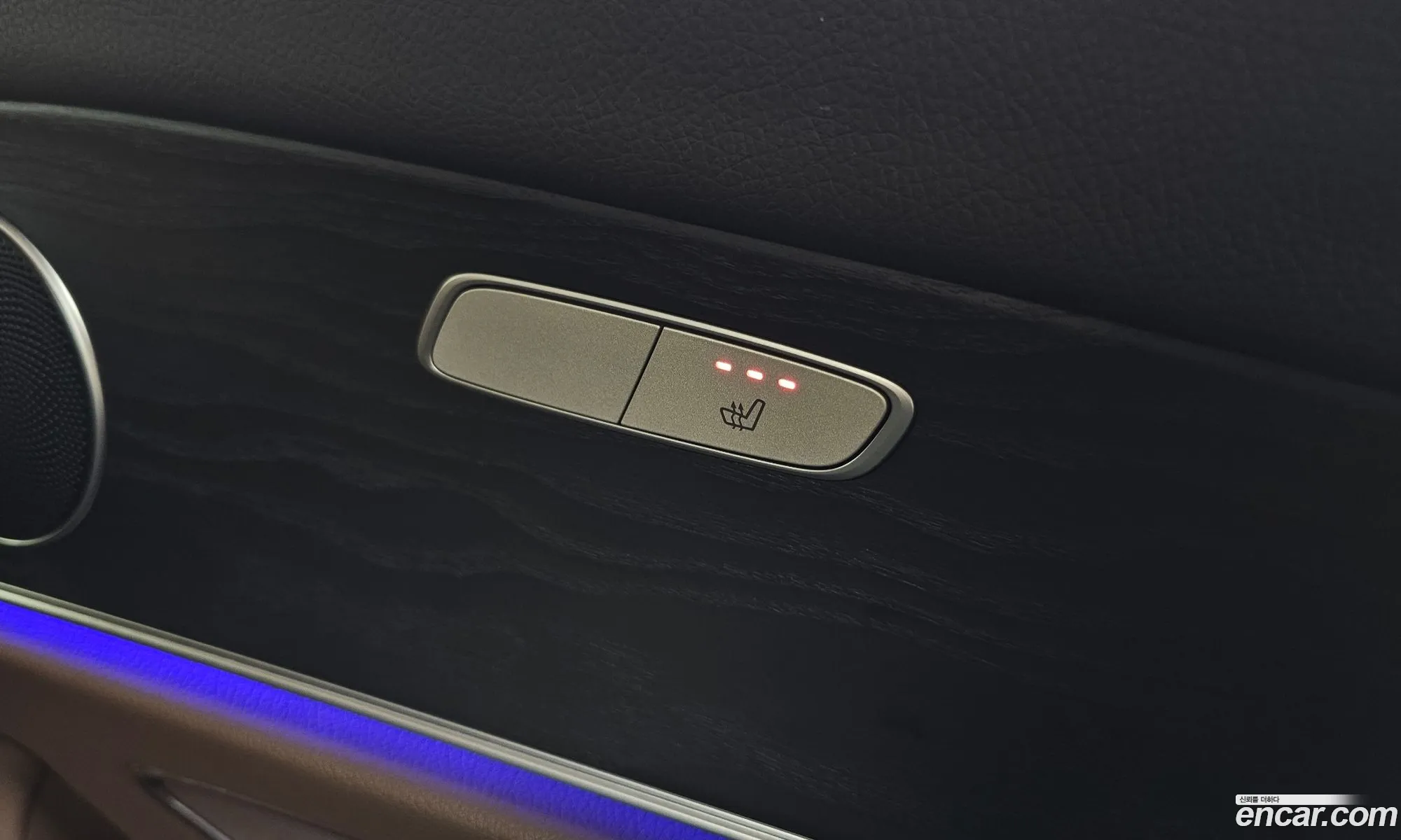 Mercedes-Benz E-Class W213 2016 WDDZF0EB4HA030825 — 4