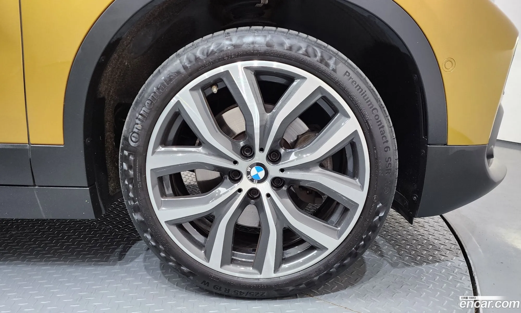 BMW X2 2020 WBA11DF08L5P23809 — 16