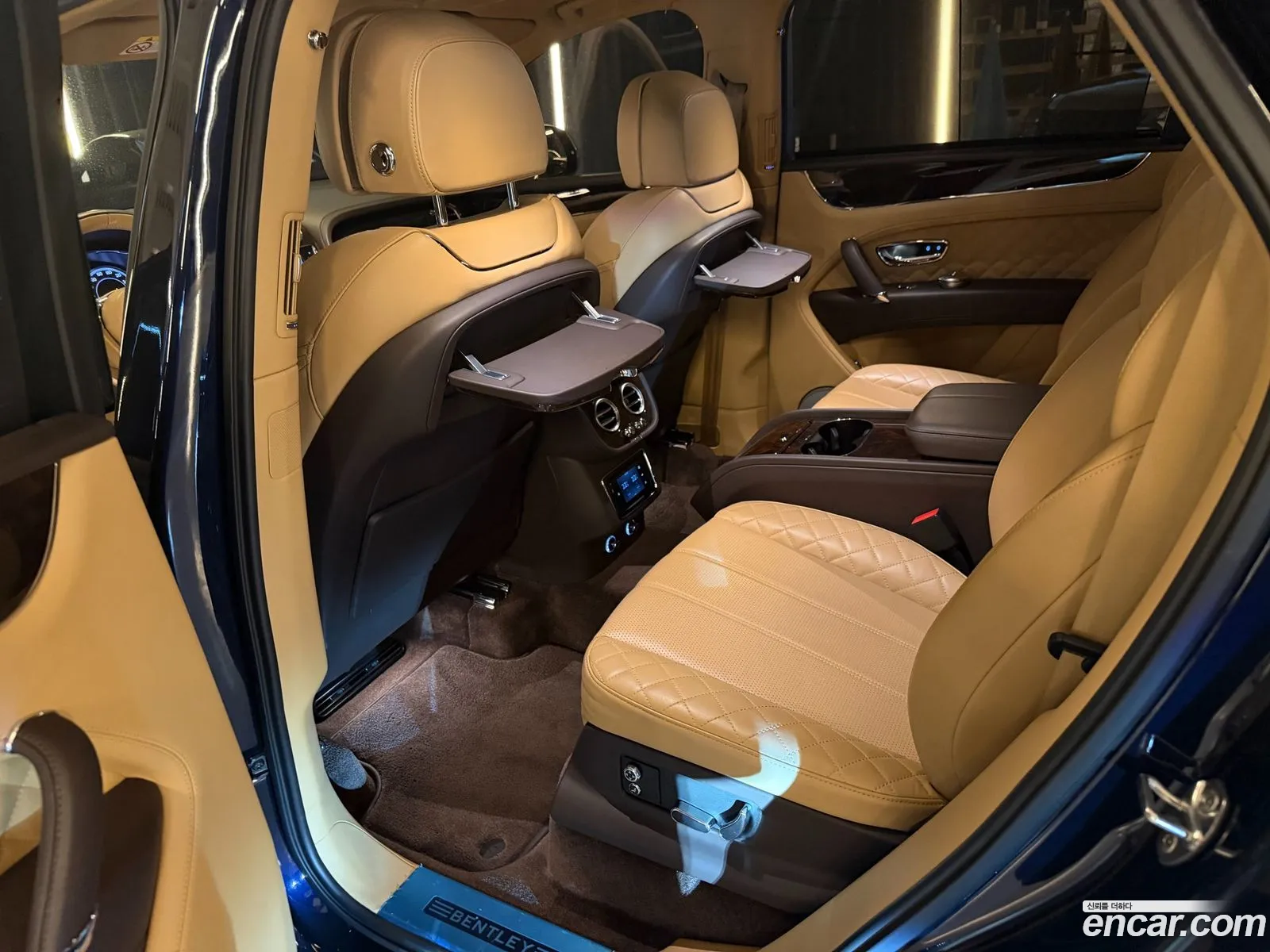 Bentley Bentayga 2018 — 5