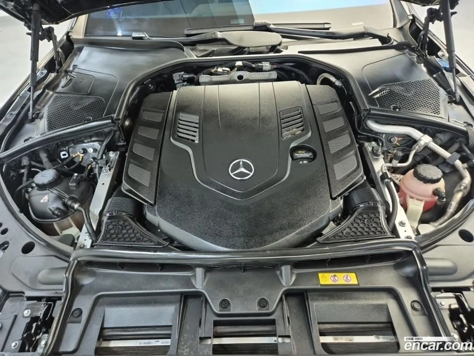 Mercedes-Benz S-Class W223 2022 — 13