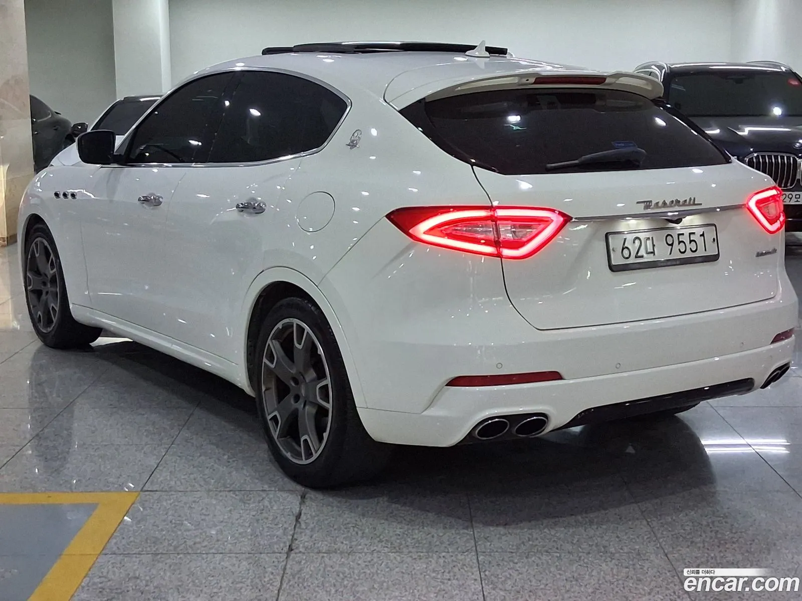 Maserati Levante 2017 — 18