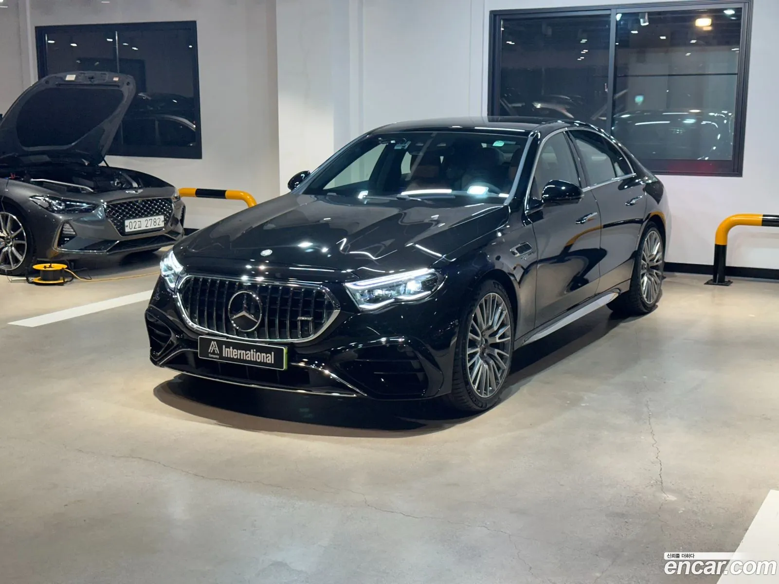 Mercedes-Benz E-Class W214 2025 — 6