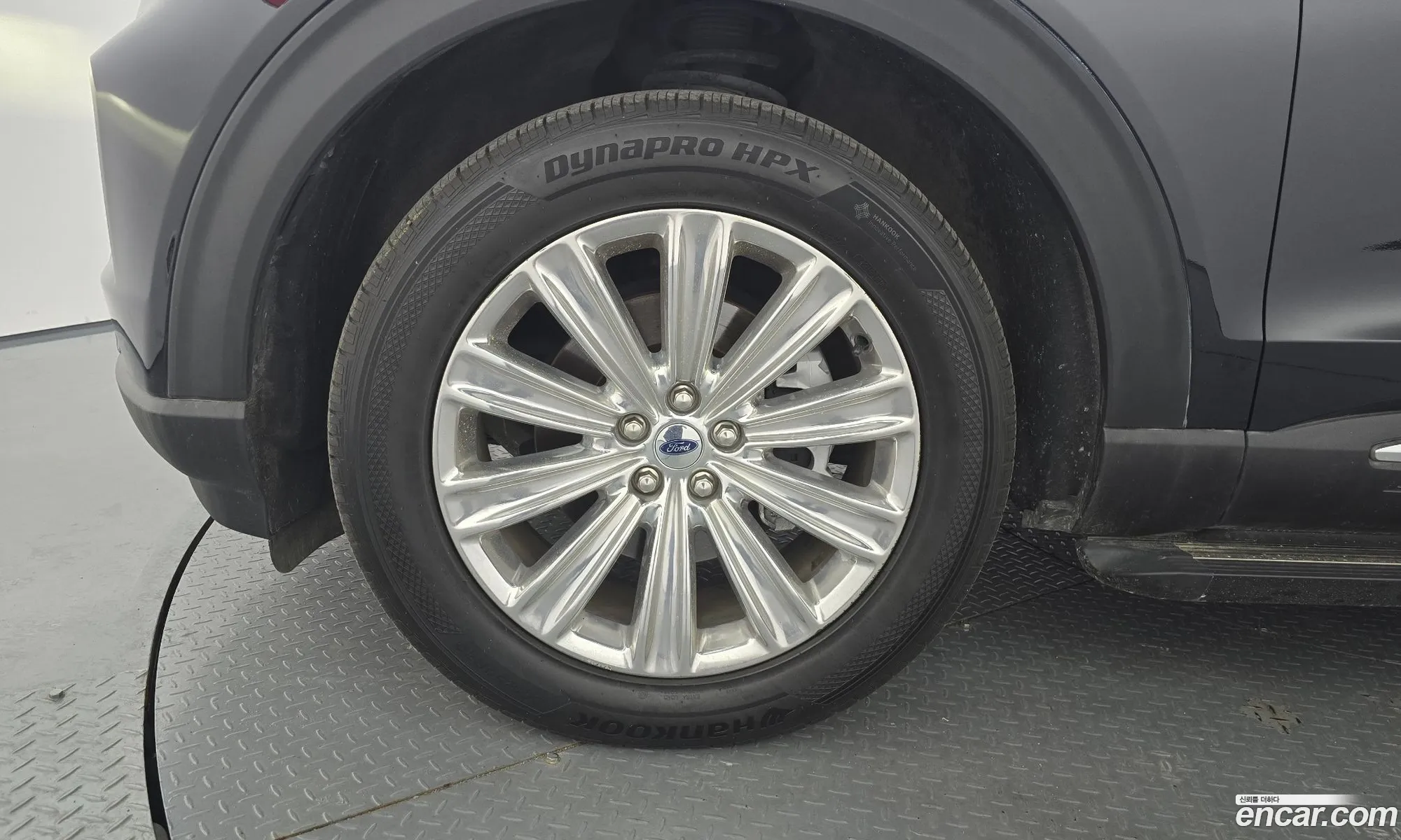 Ford Explorer 6th Gen 2020 1FMSK8FH1LGB58739 — 10