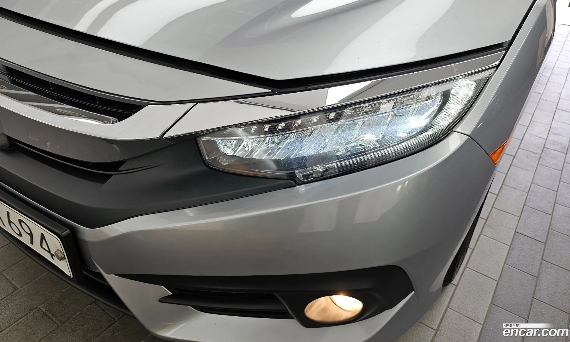 Honda Civic 2017 19XFC2677HE300056 — 36