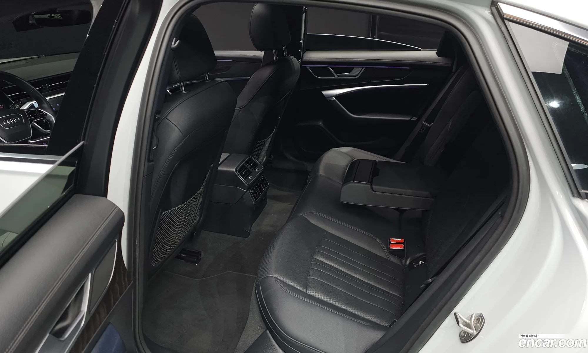 Audi A6 2022 — 3