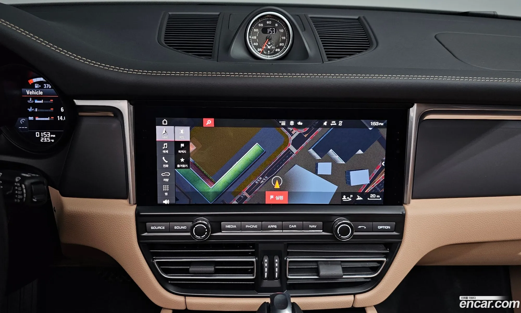 Porsche Macan 2021 WP1AA2959MLB16862 — 18
