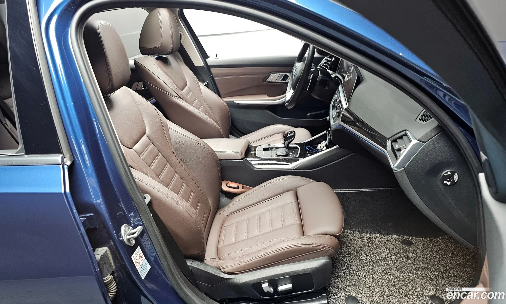 BMW 3 Series 2022 — 11