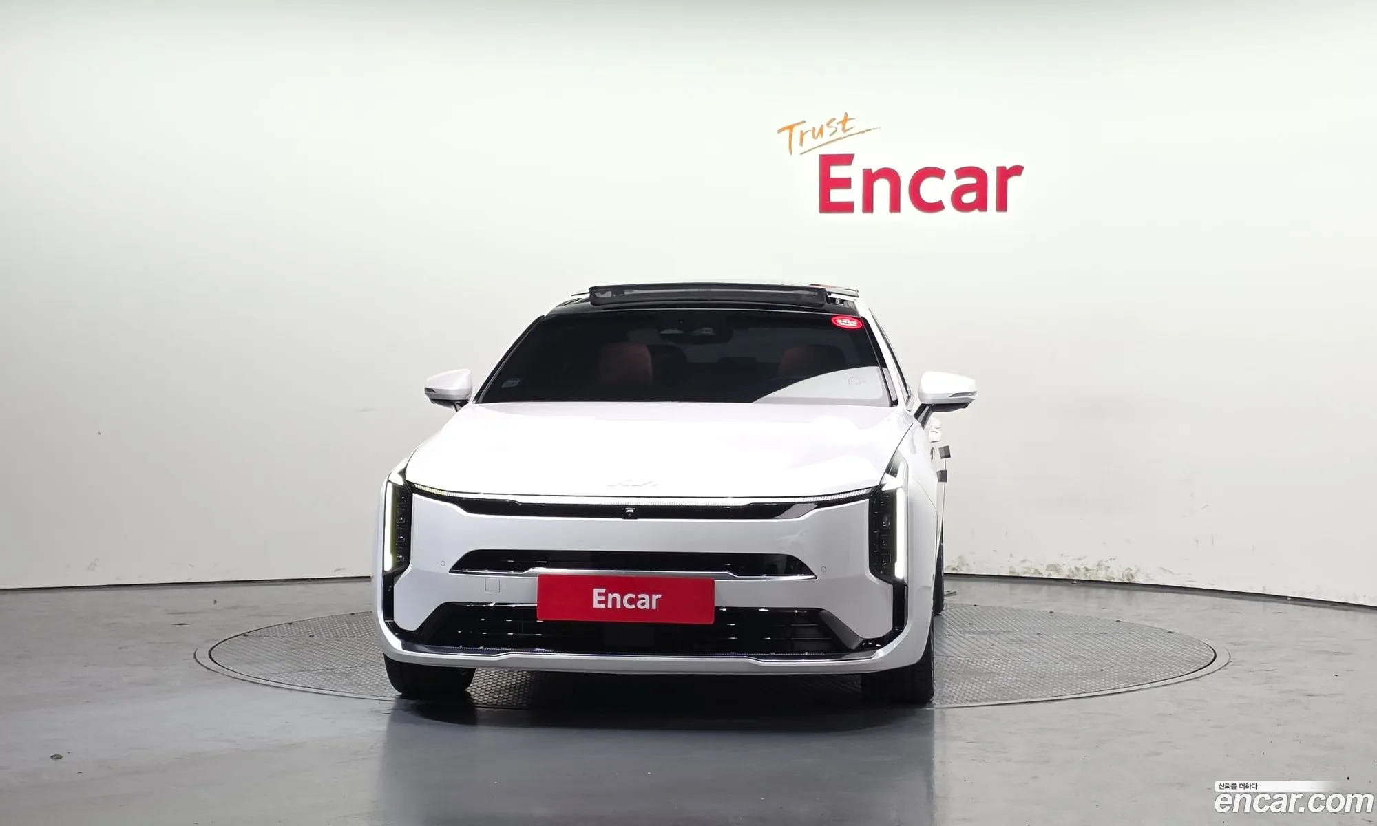 Kia K8 Hybrid 2024 — 3