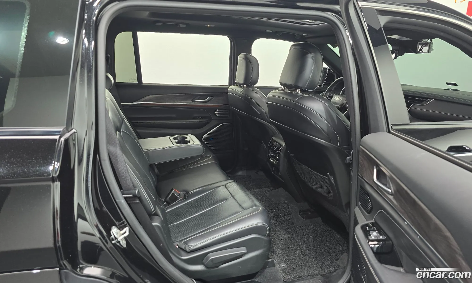 Jeep Grand Cherokee 2021 — 2