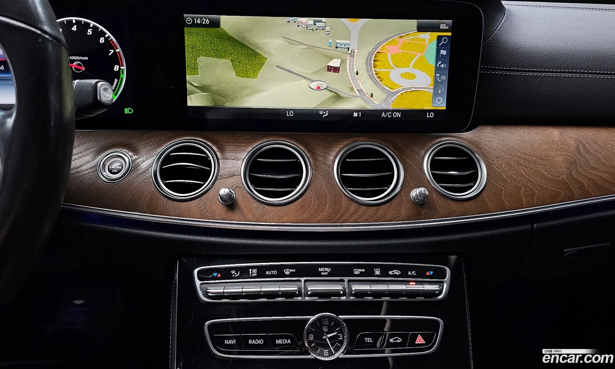 Mercedes-Benz E-Class W213 2019 — 15