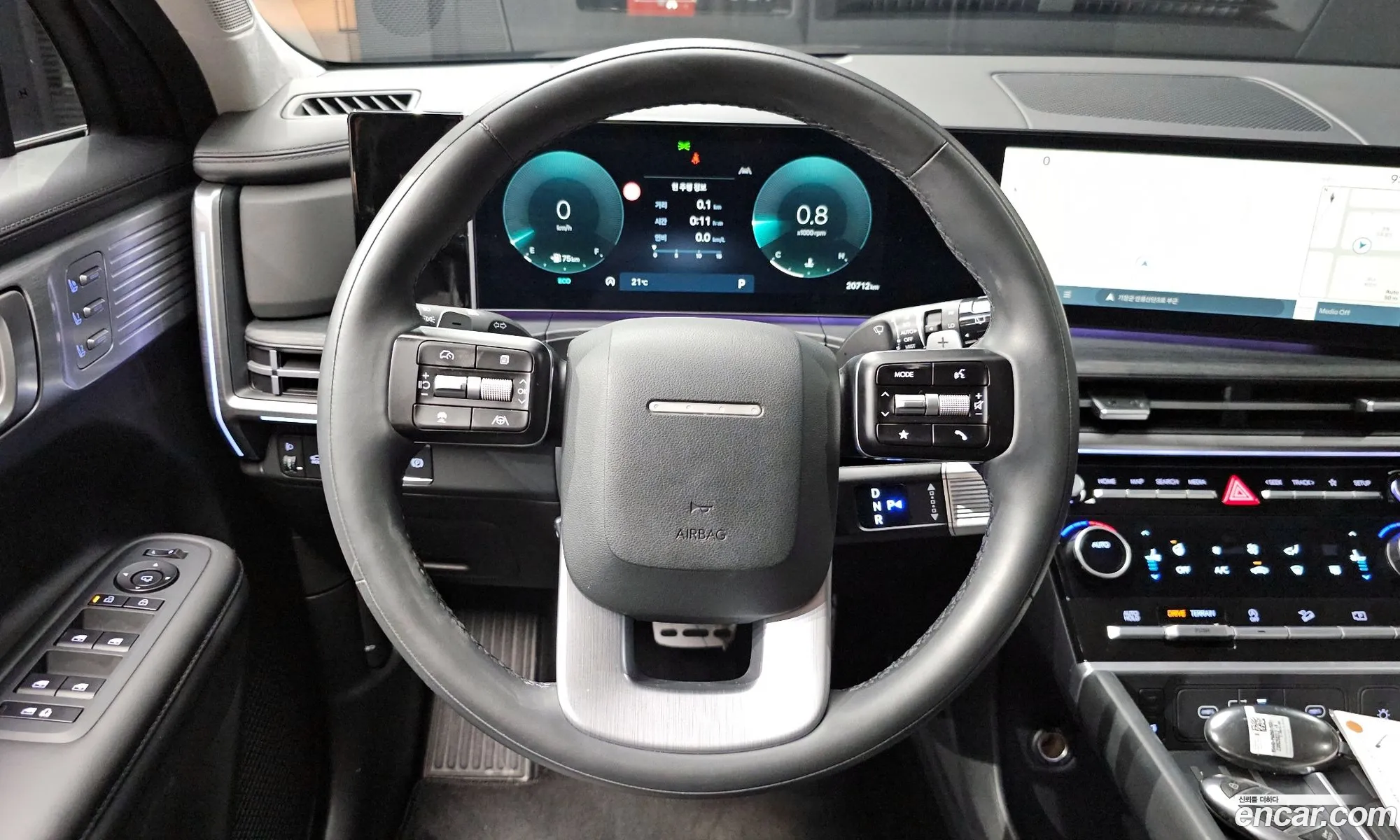Hyundai Santa Fe 2024 — 32