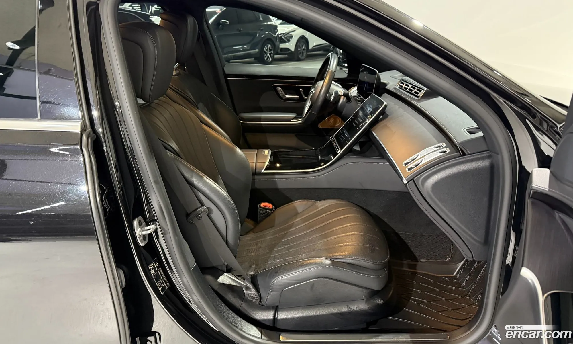 Mercedes-Benz S-Class W223 2023 — 17