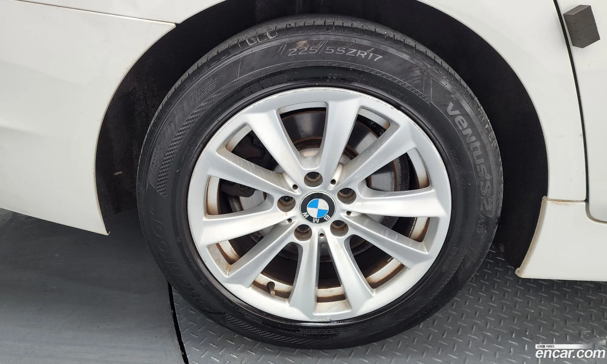 BMW 5 Series 2013 — 9