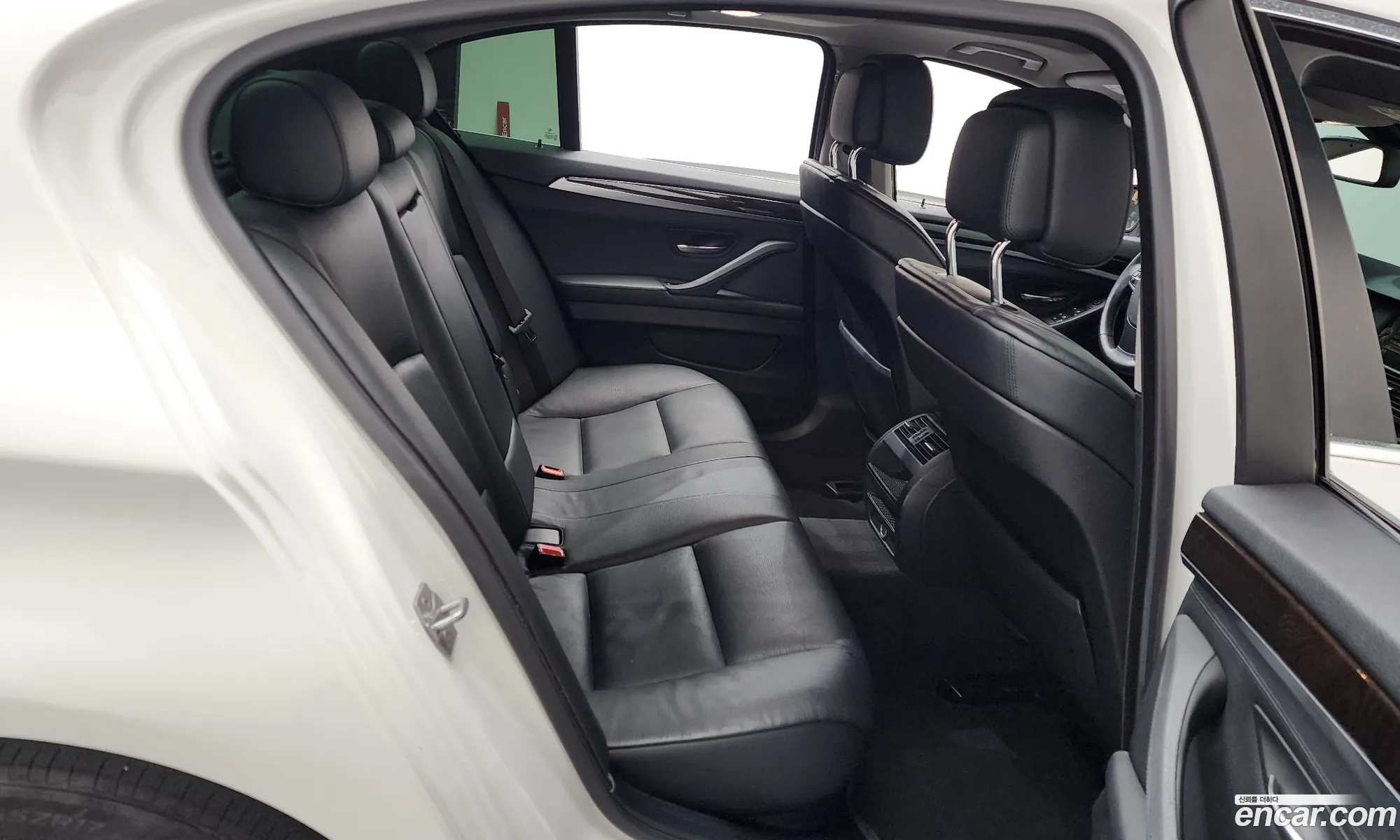 BMW 5 Series 2013 — 13