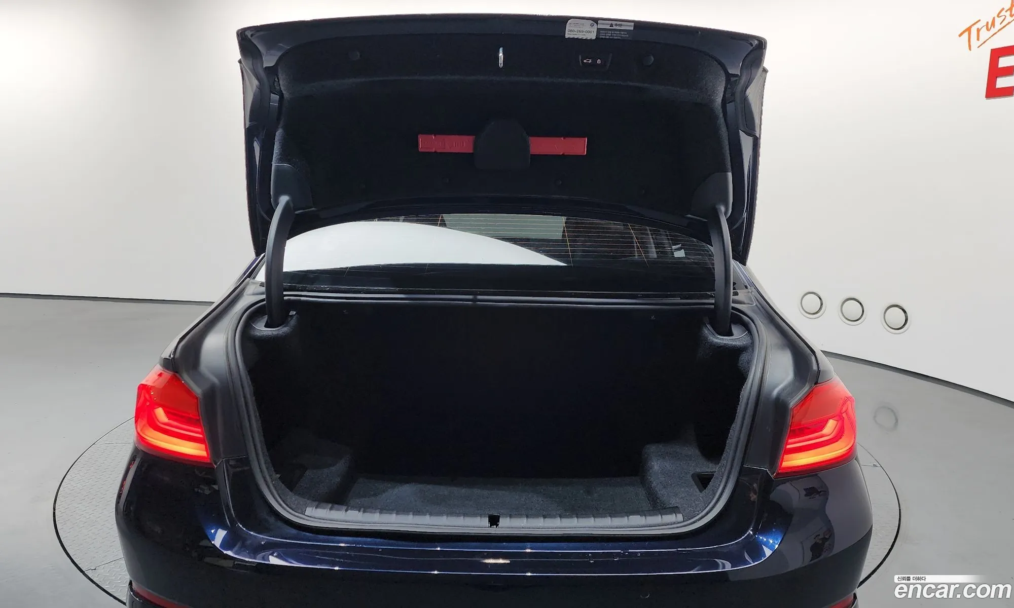 BMW 5 Series 2020 WBAJF3102LCE23961 — 30