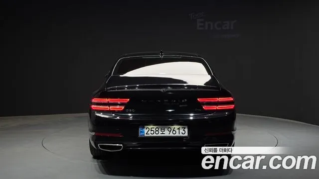 Genesis G80 2022 — 3