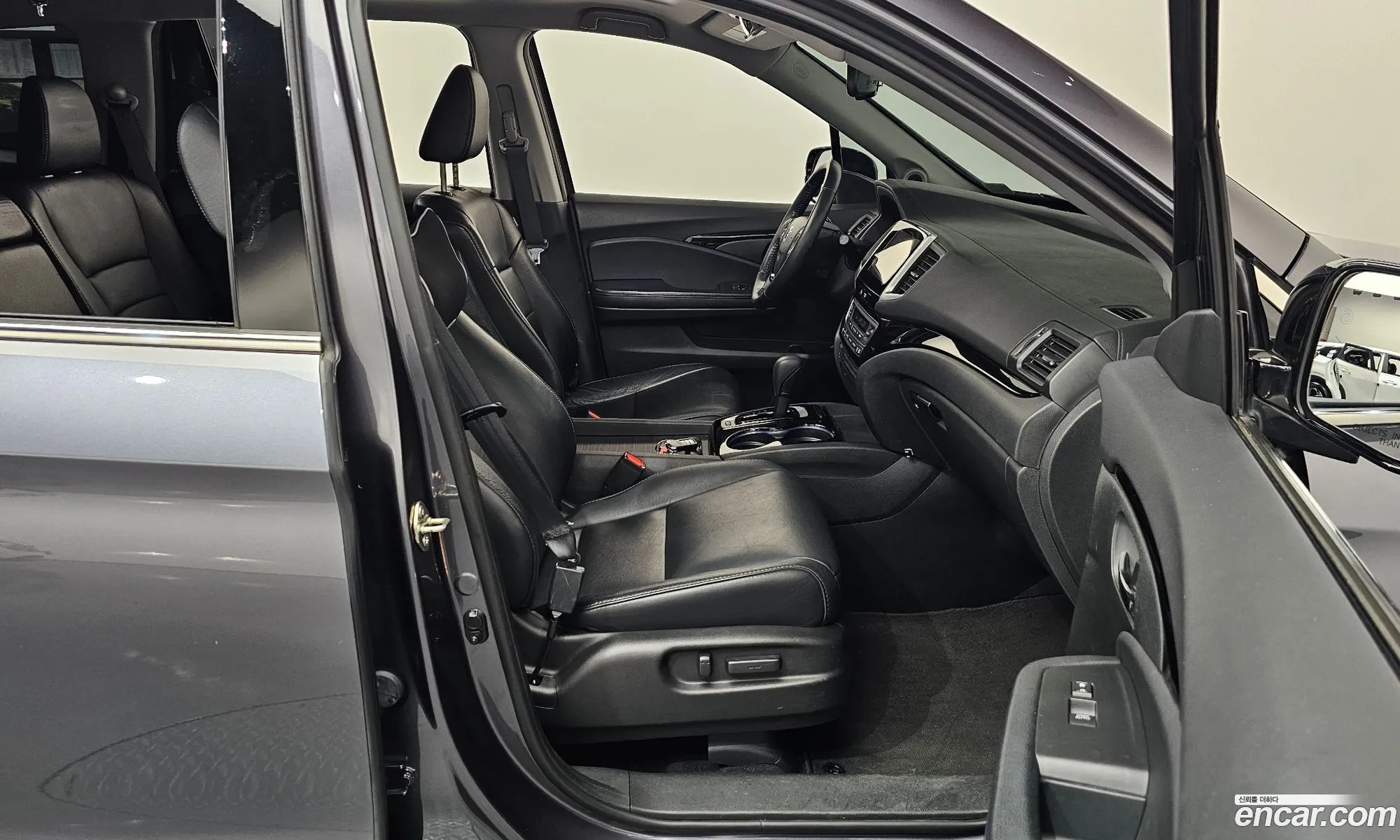 Honda Pilot 2017 5FNYF6850HB201136 — 13