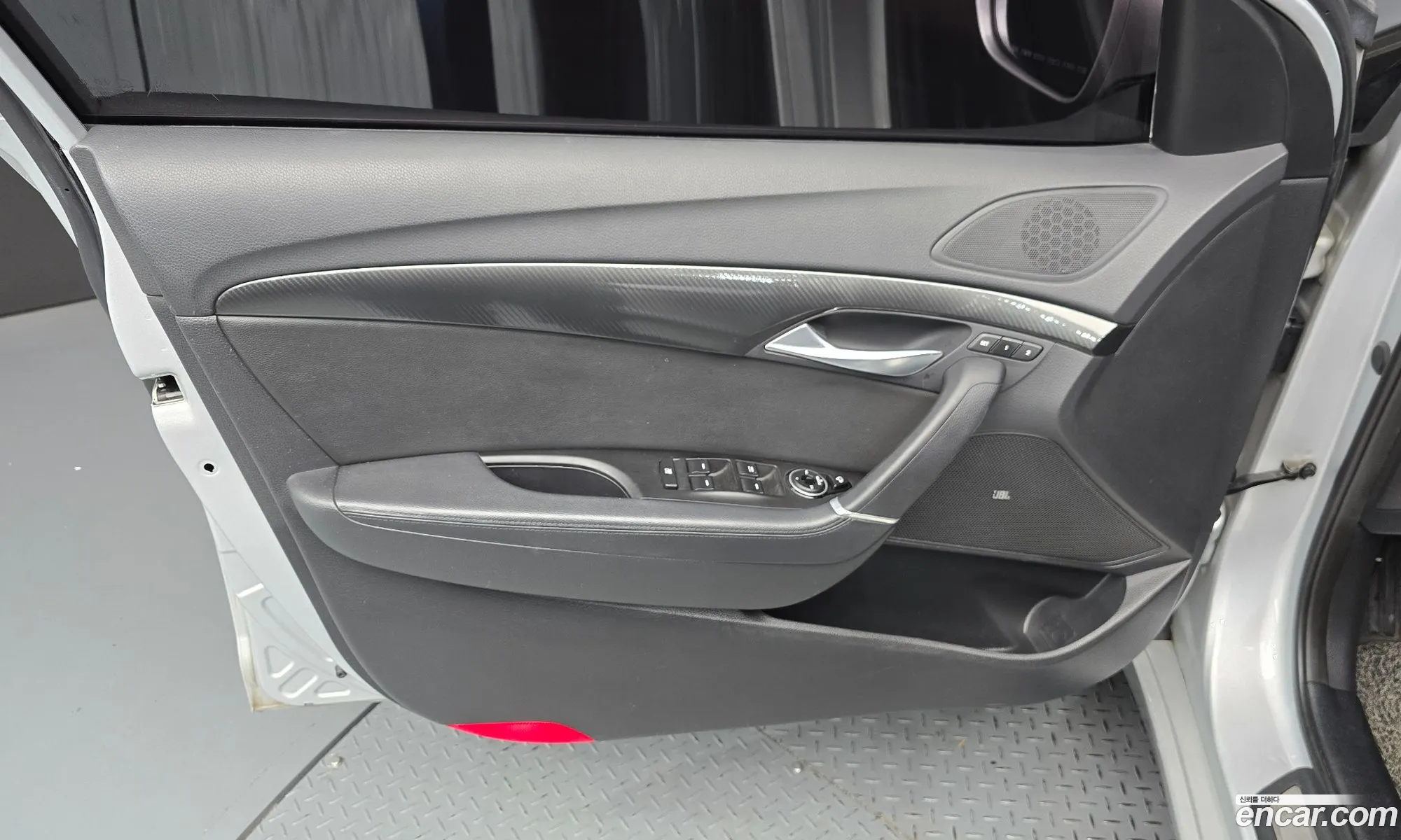 Hyundai i40 Saloon 2014 — 30