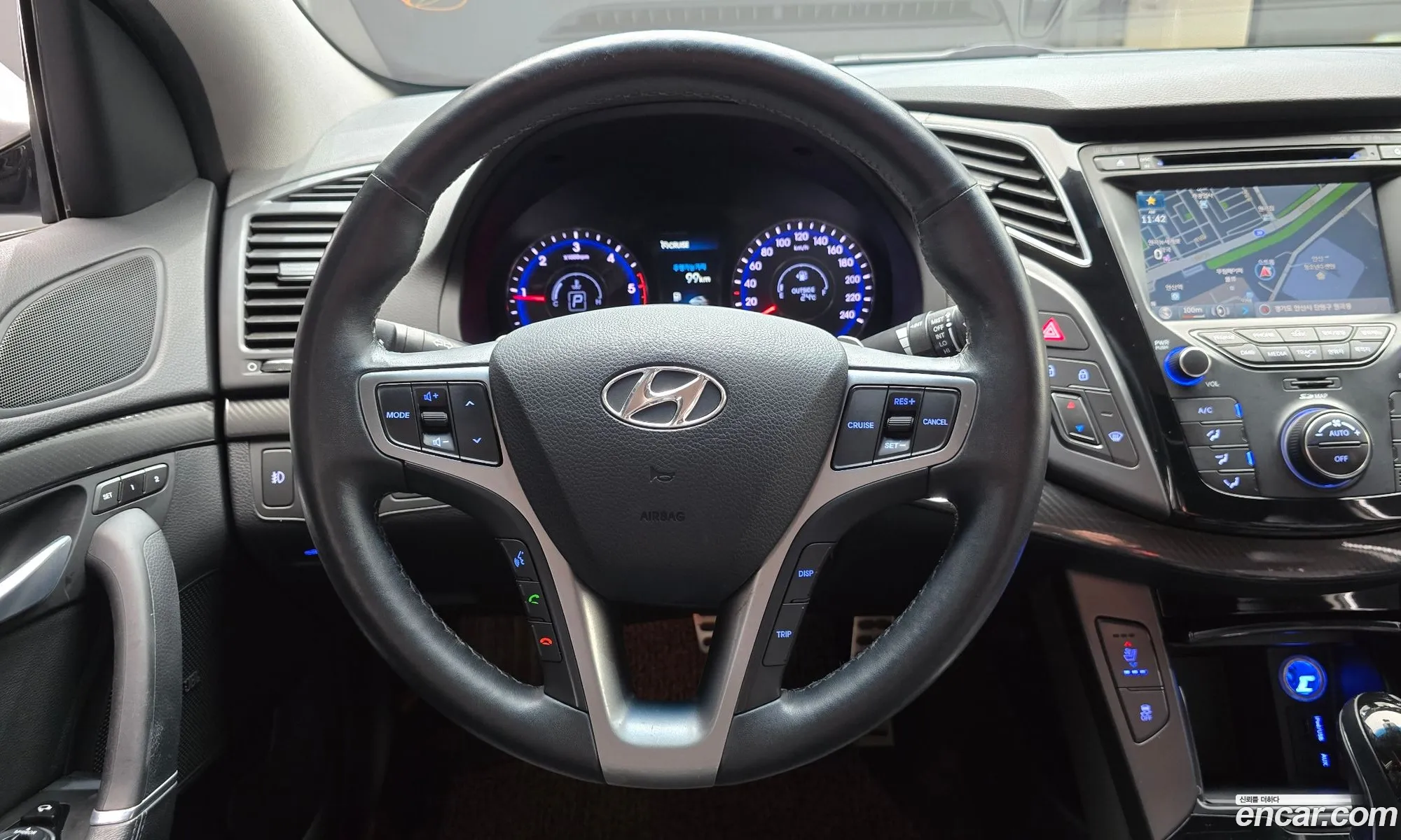 Hyundai i40 Saloon 2014 — 21
