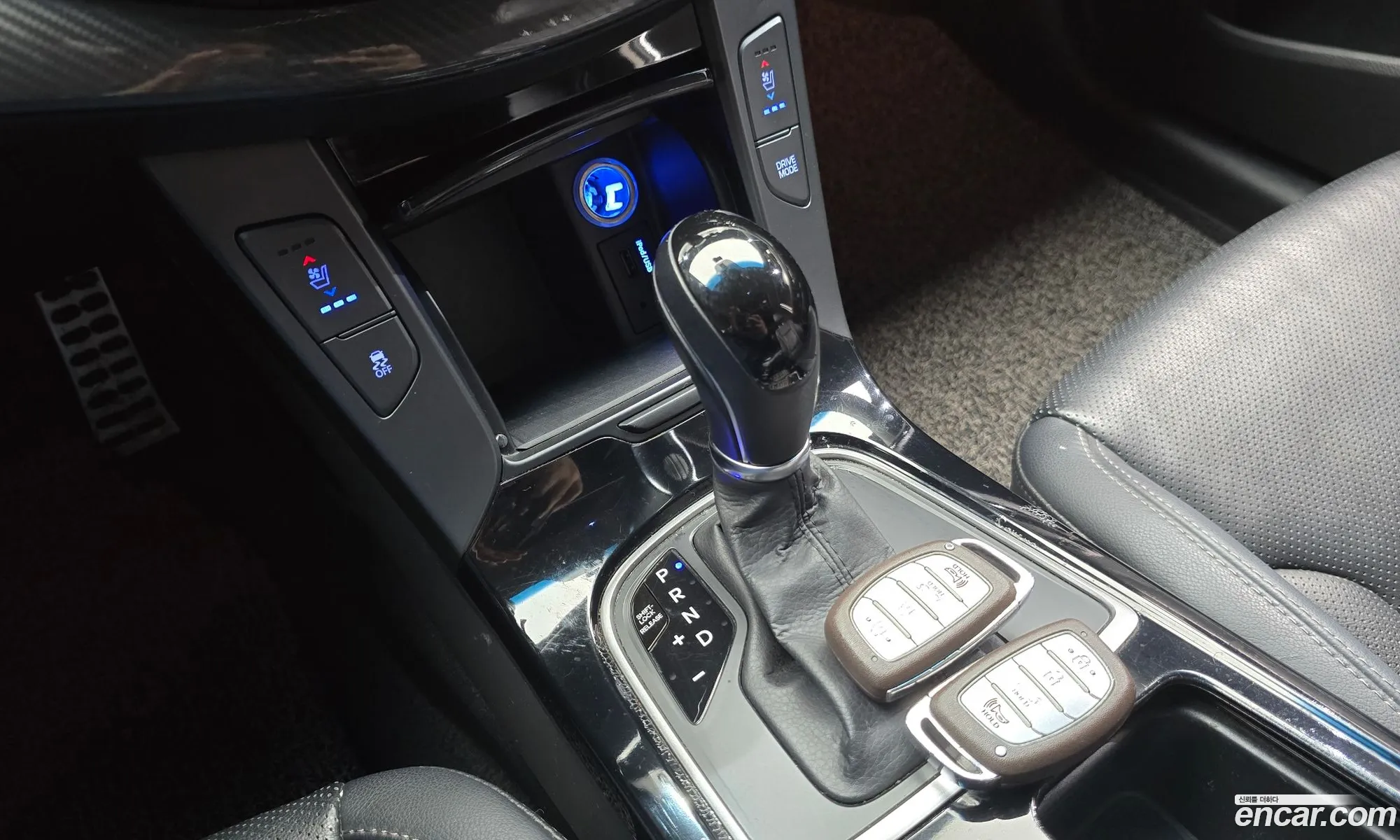 Hyundai i40 Saloon 2014 — 14