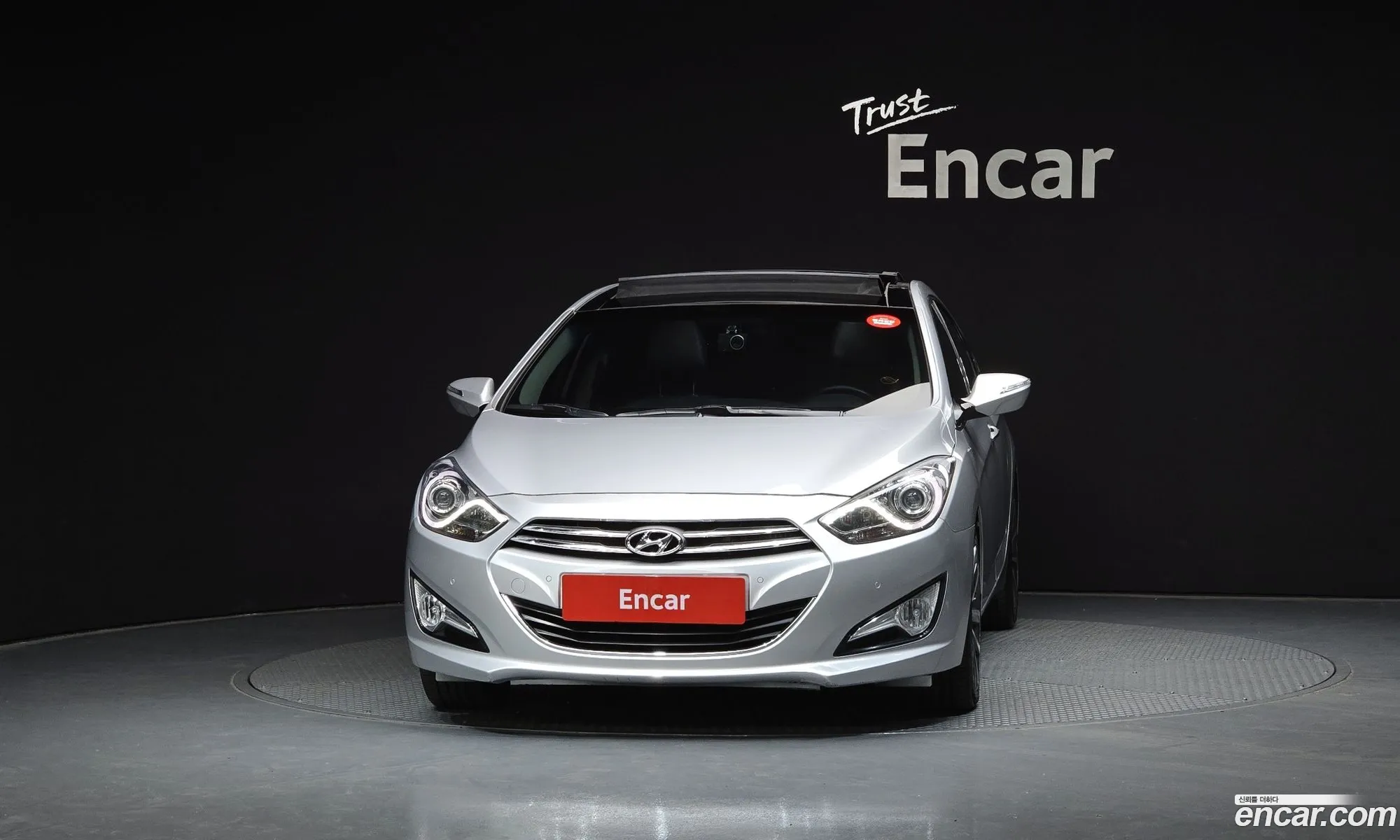 Hyundai i40 Saloon 2014 — 27