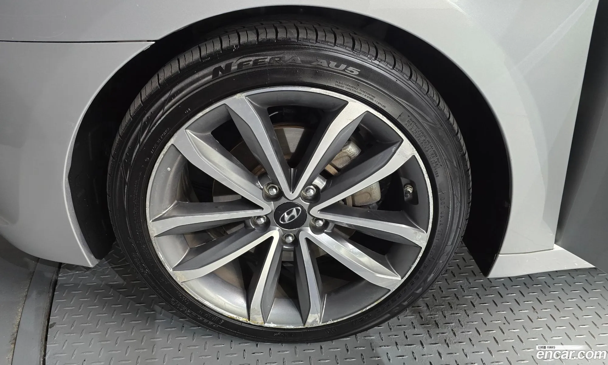 Hyundai i40 Saloon 2014 — 10