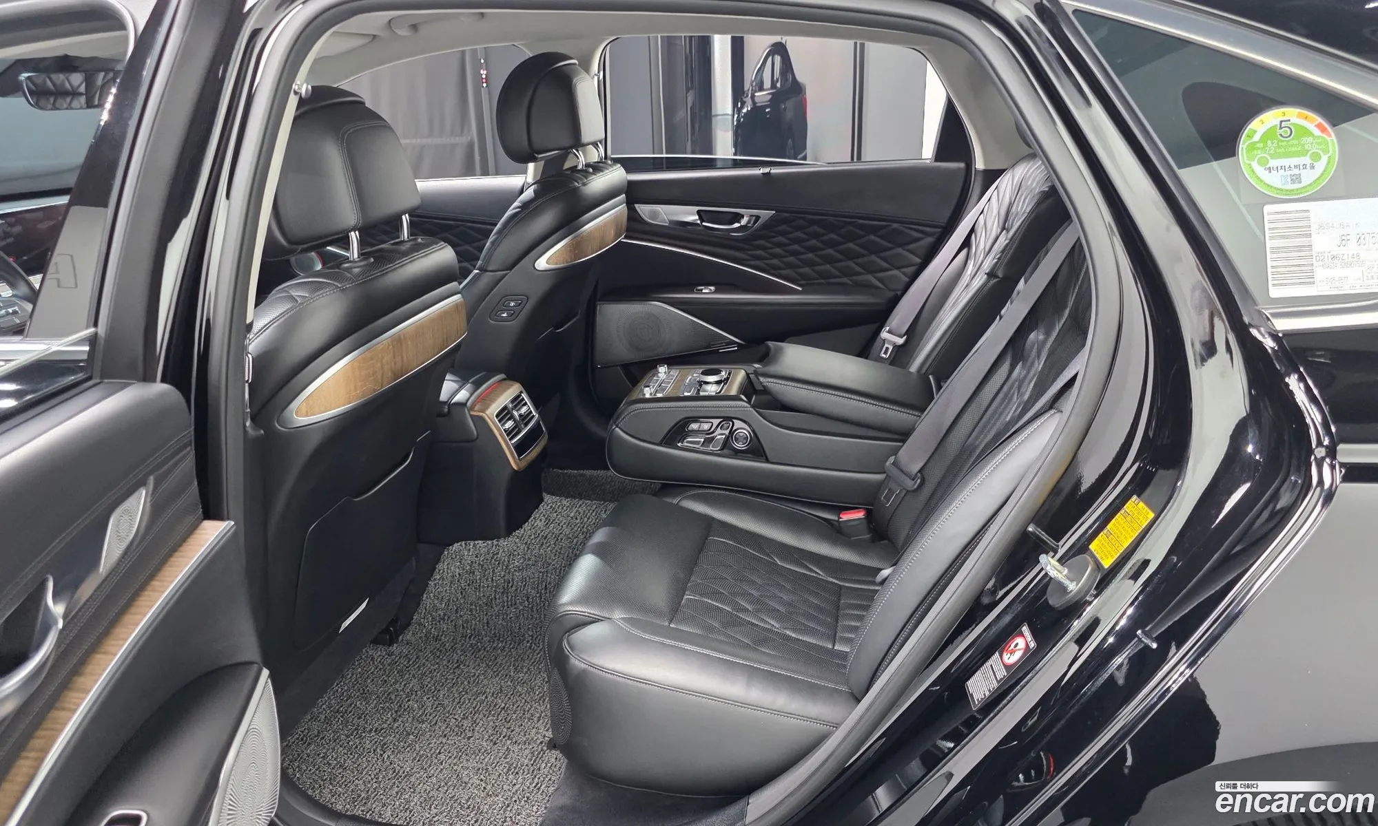 Kia K9 2021 — 31