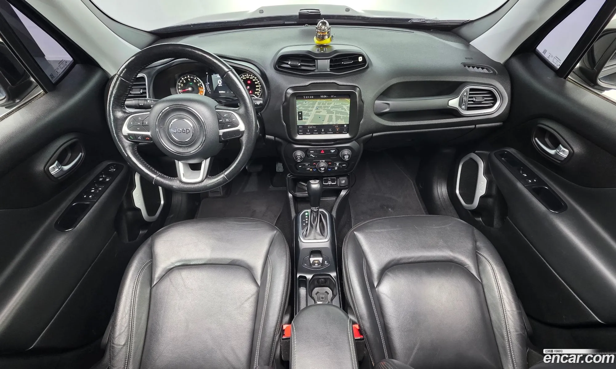 Jeep Renegade 2018 1C4BU0000JPJ08013 — 4
