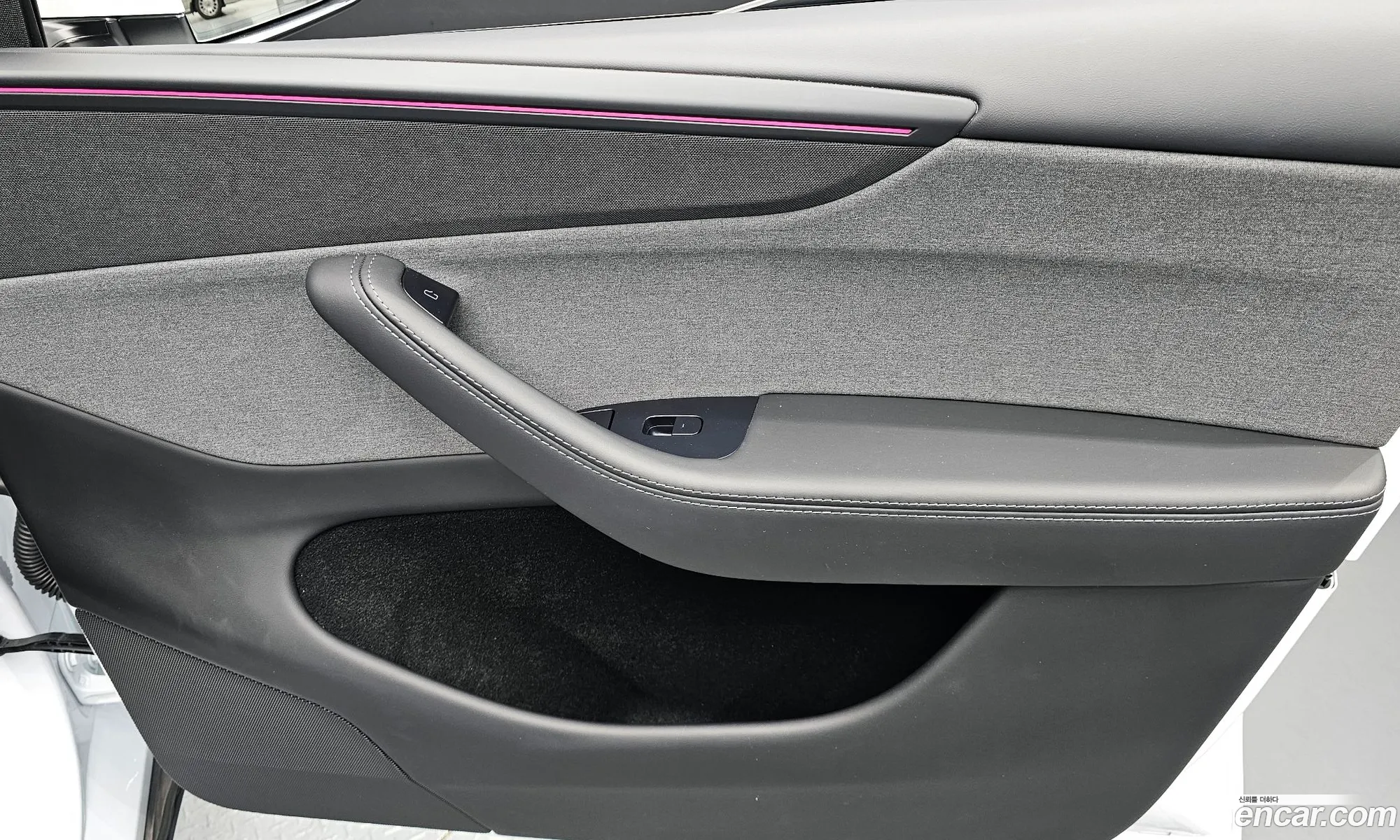 Tesla Model Y 2025 LRWYGCFJXSC029391 — 14