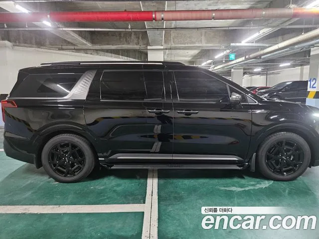 Kia Carnival 2025 — 3
