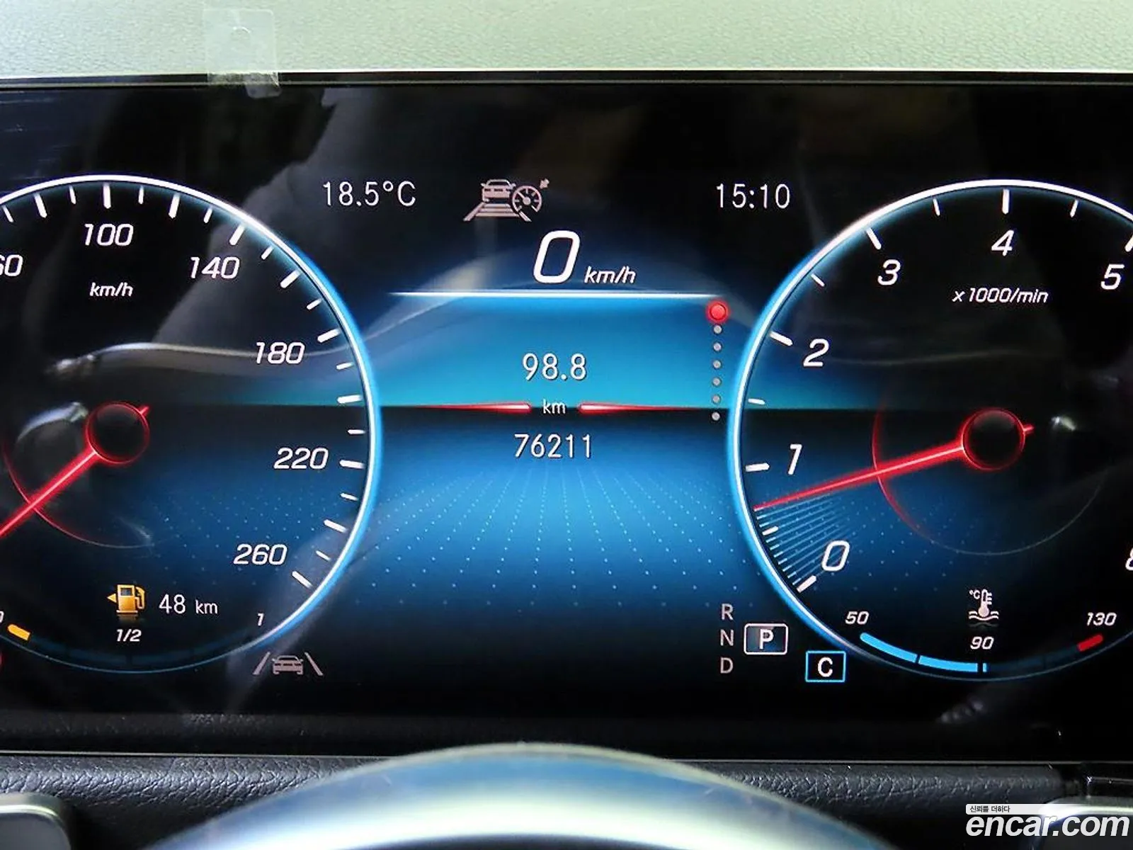 Mercedes-Benz GLB-Class X247 2021 — 12